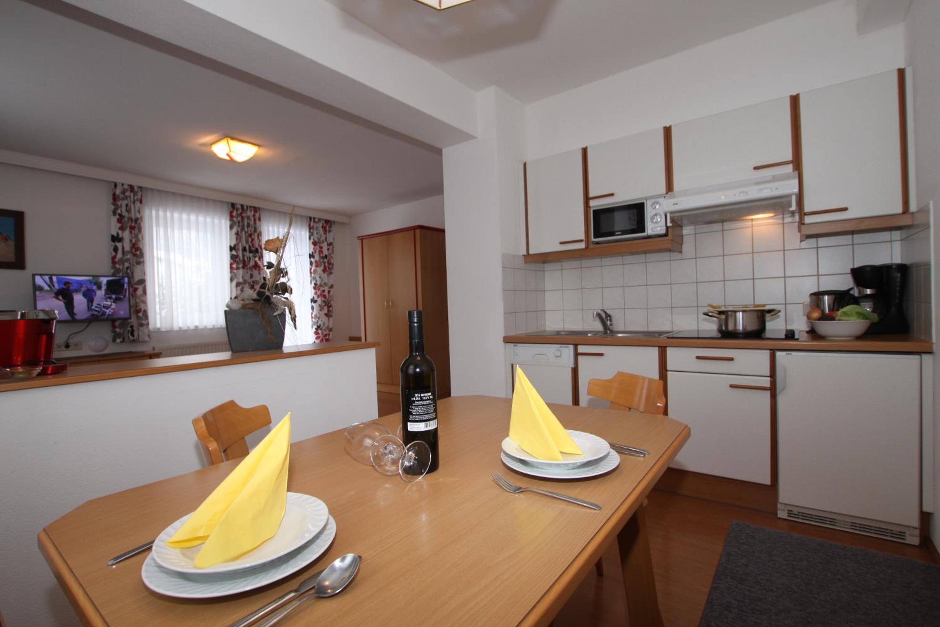 Bella Vista Apartments