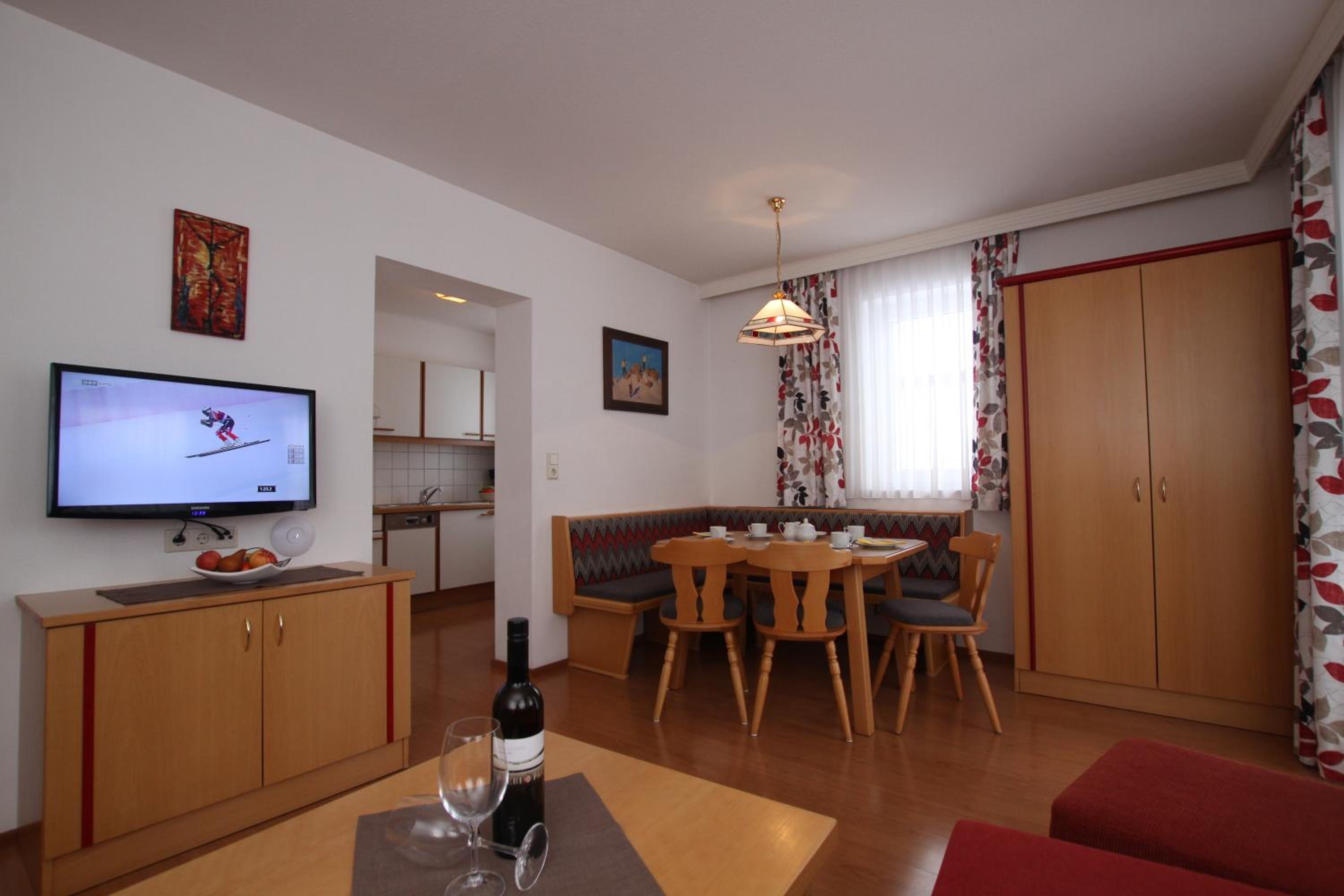 Bella Vista Apartments