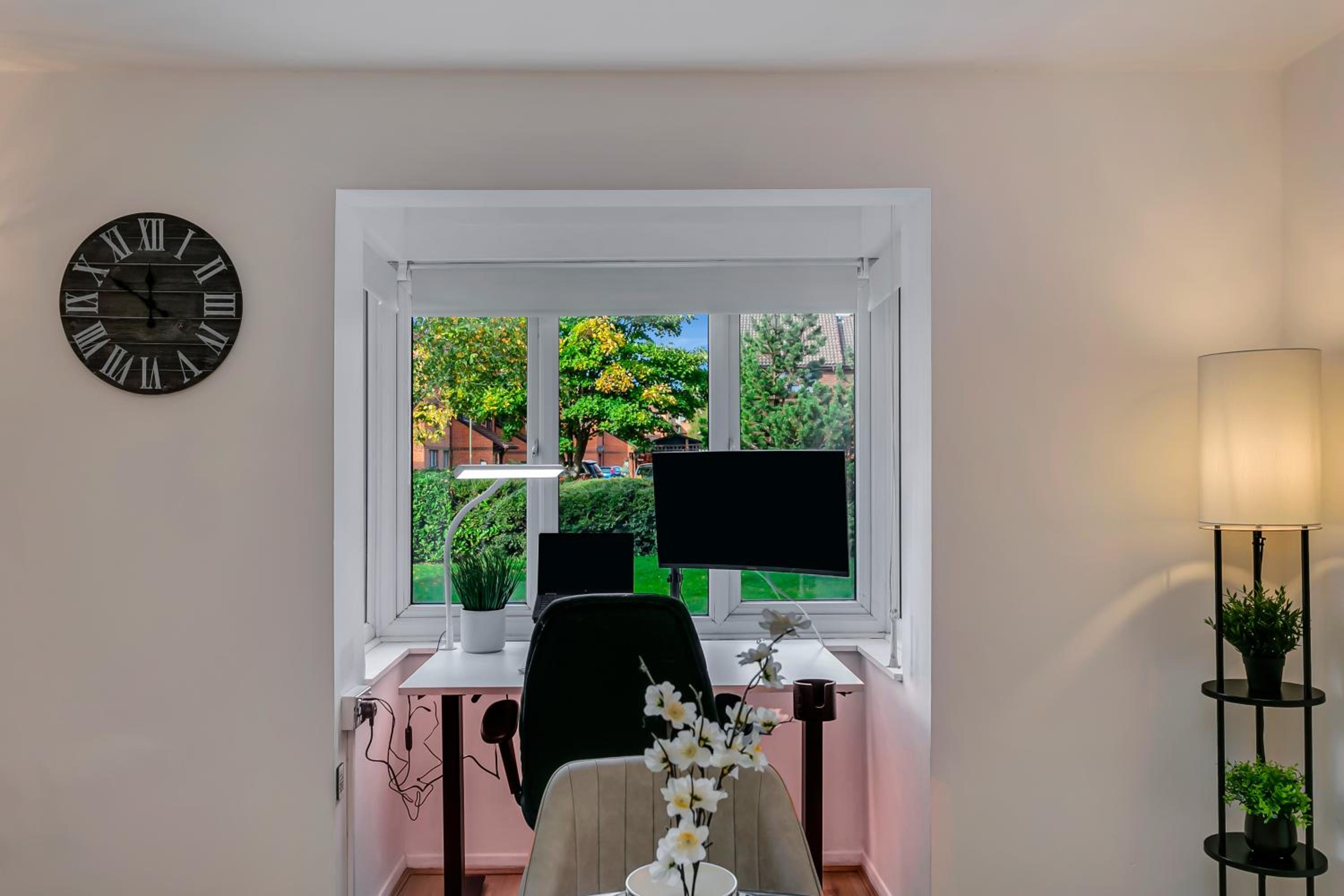 Aryas Apartments London