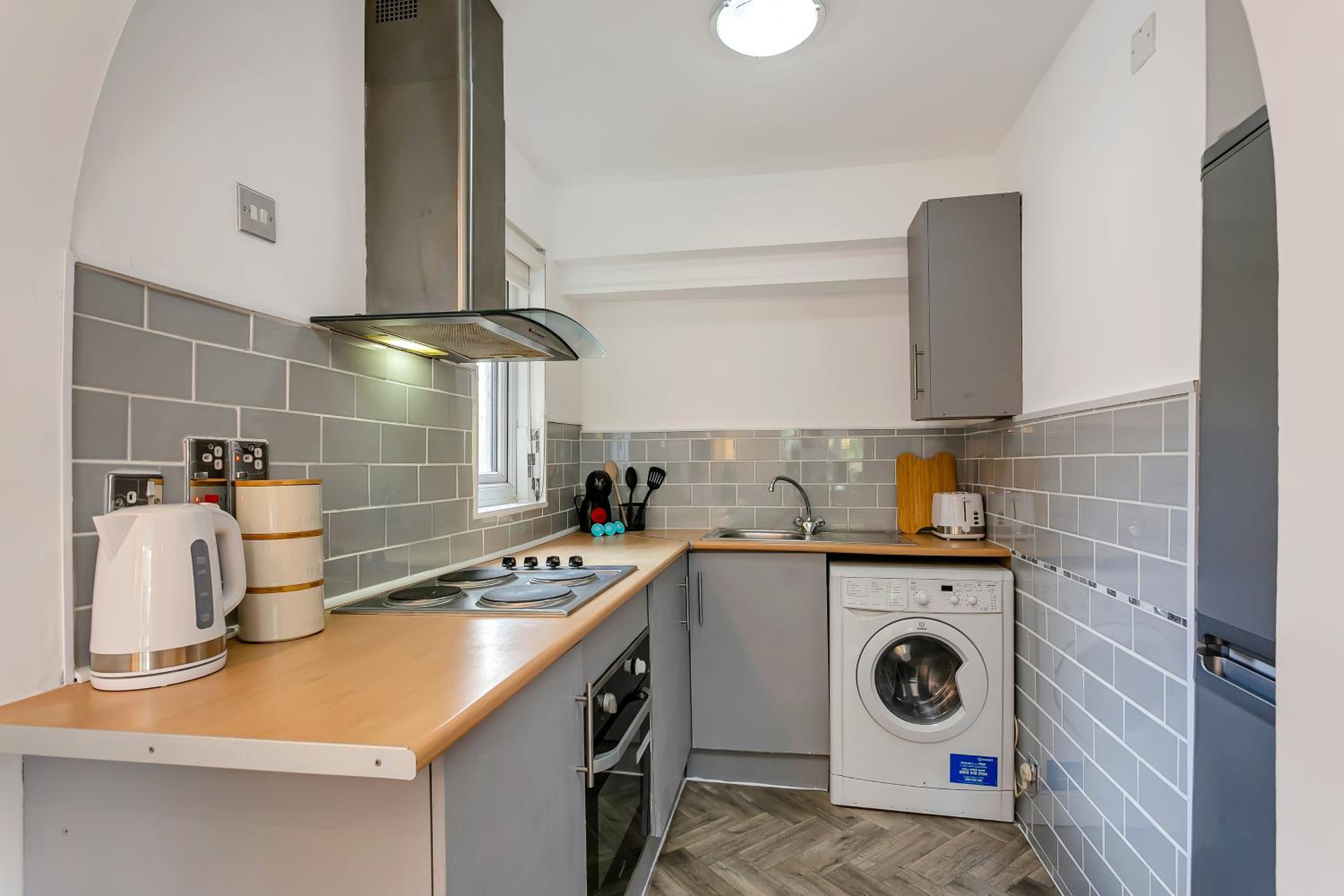 Aryas Apartments London
