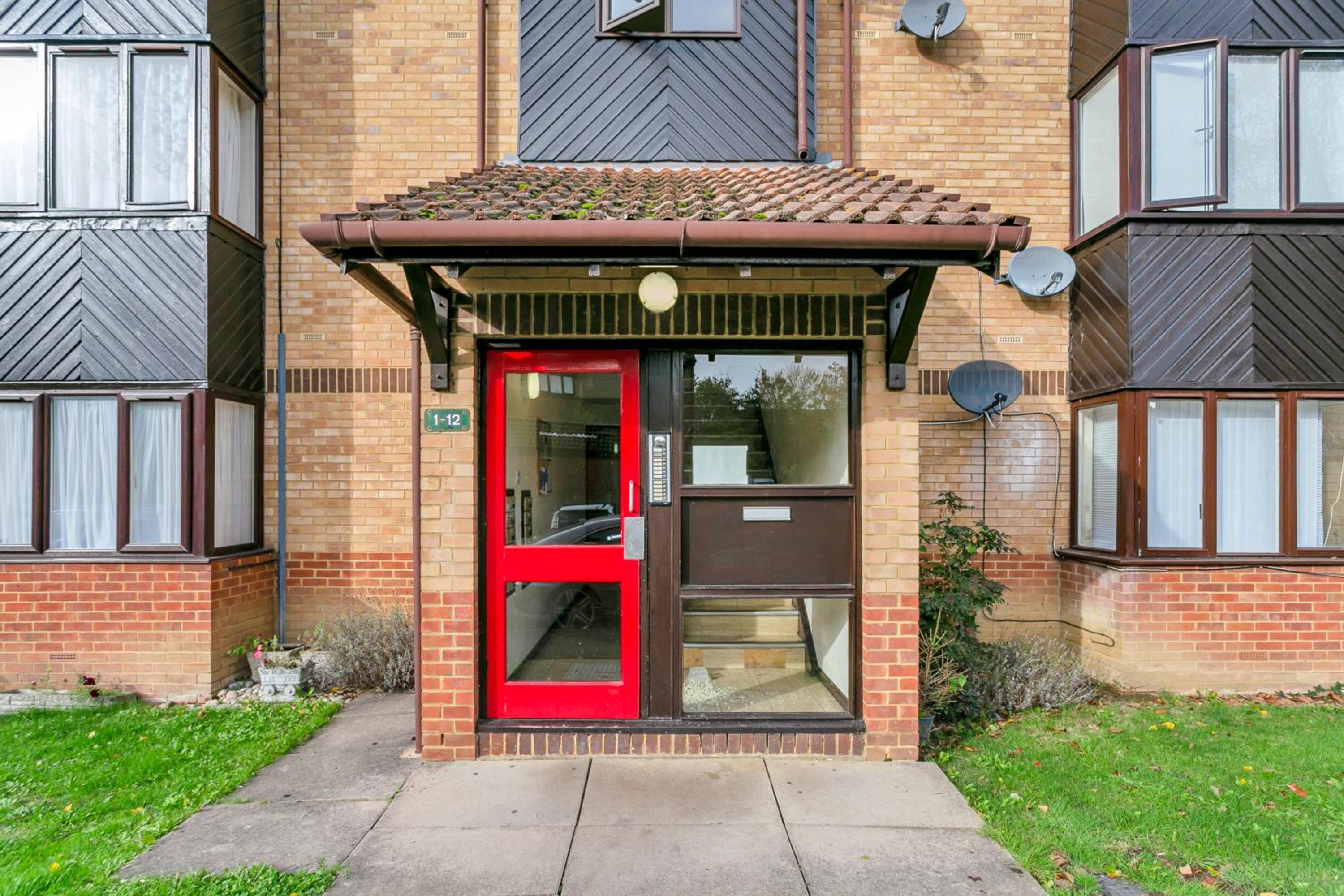 Aryas Apartments London
