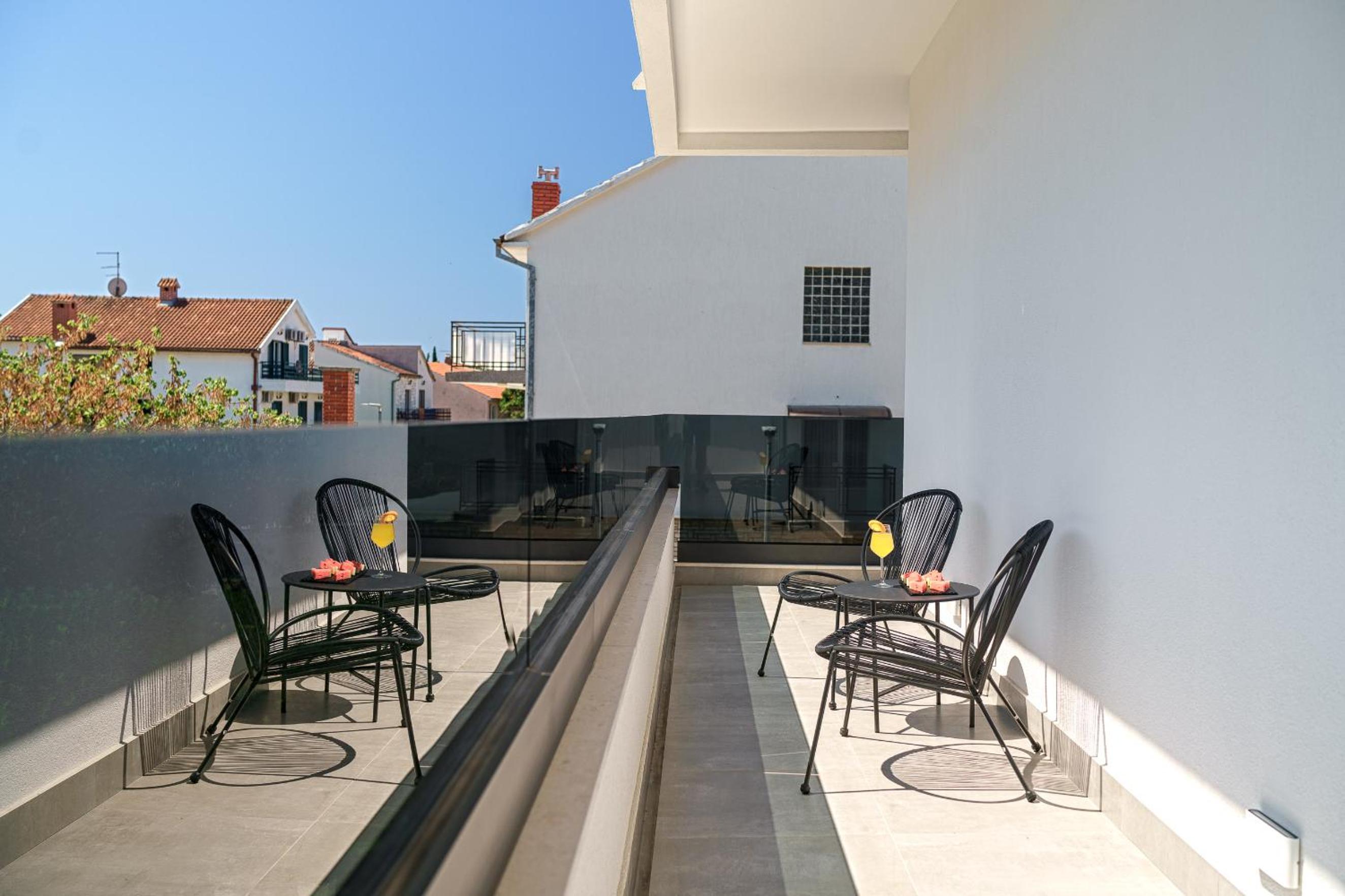 SIDRO Apartments