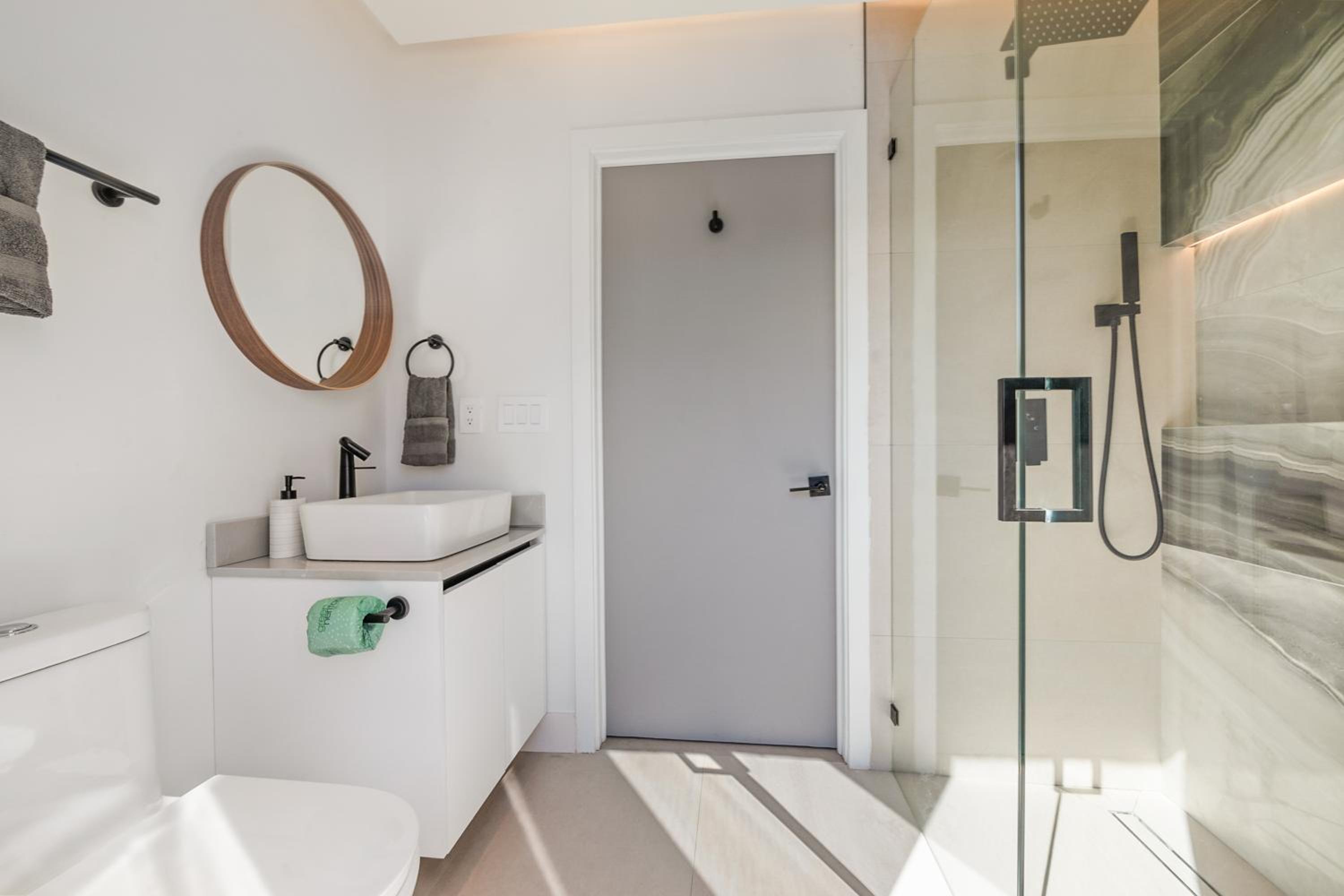 Premium Miami Villa Resort Pool, Golf & BB Court L05