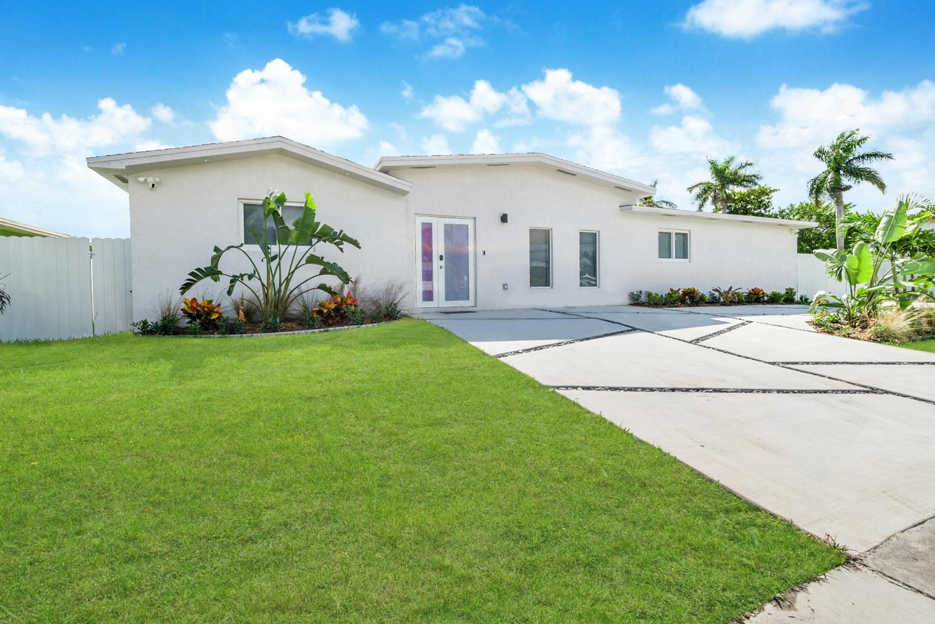 Premium Miami Villa Resort Pool, Golf & BB Court L05