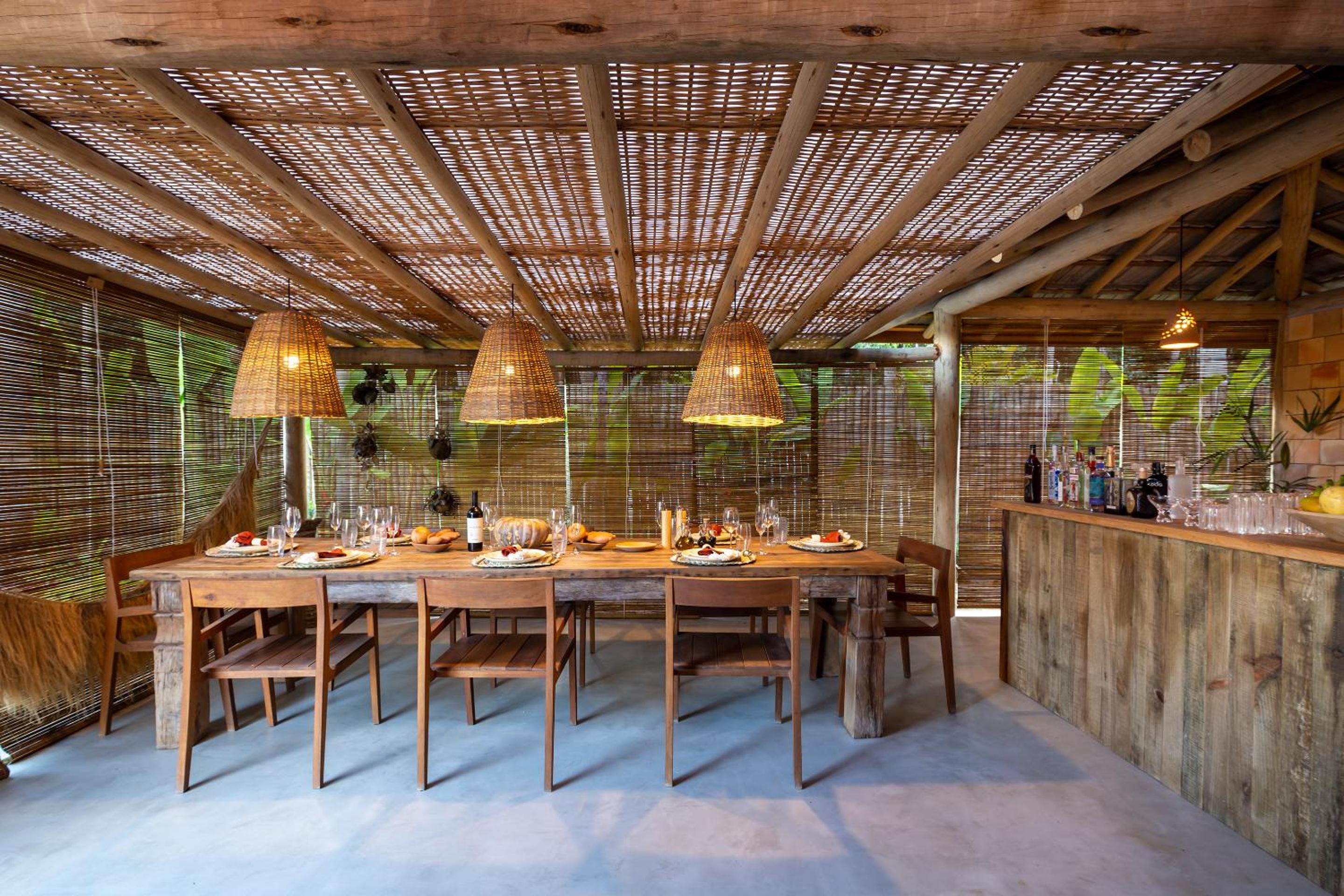 dining