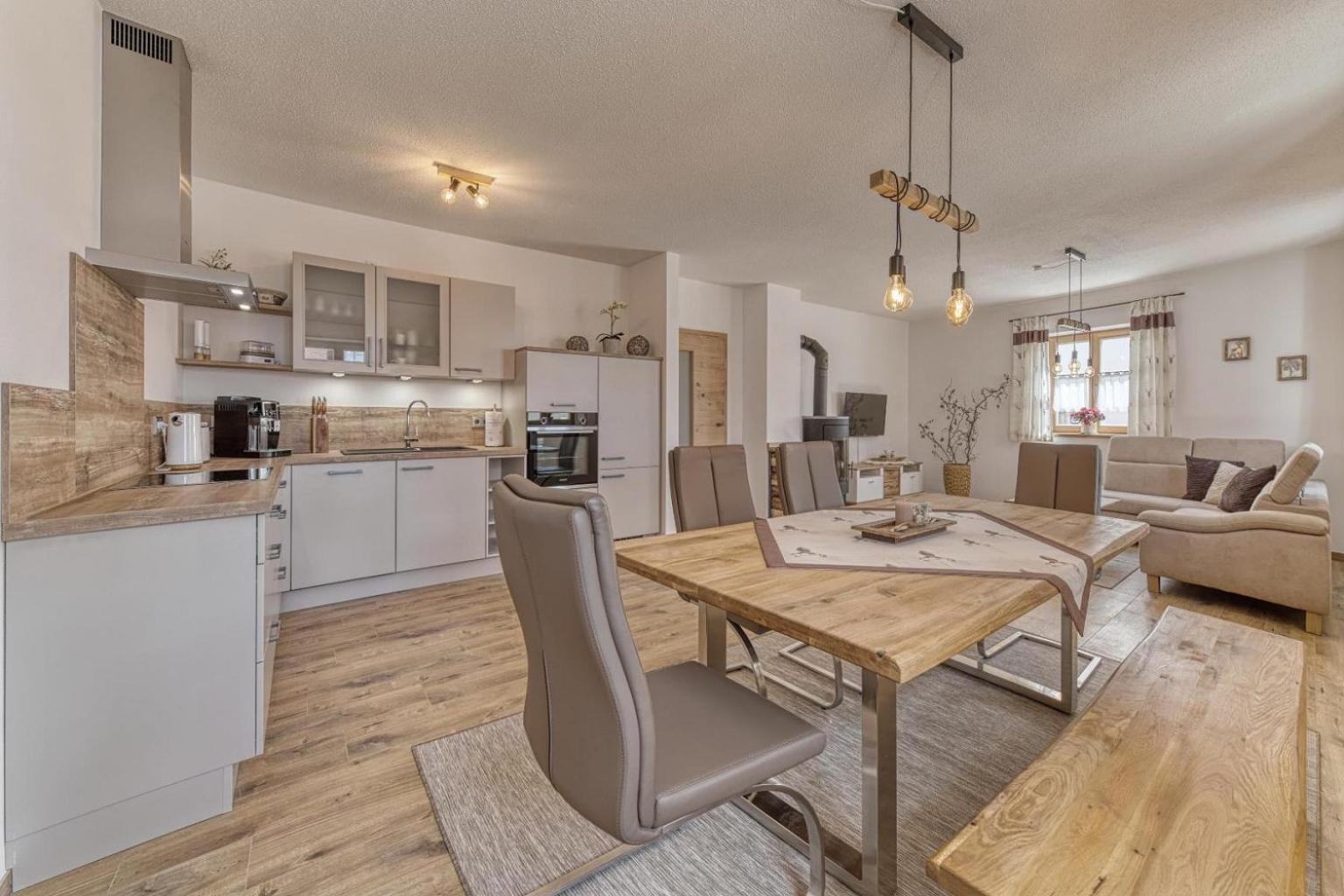 Ferienchalets zum Lebzelter mit Sauna und Whirlpool