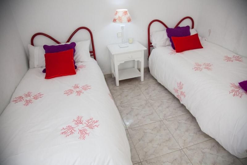 SEAFRONT UNBEATABLE LOCATION a