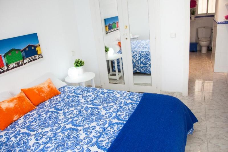 SEAFRONT UNBEATABLE LOCATION a