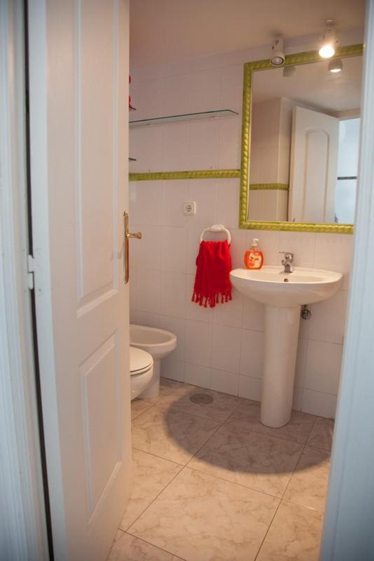 SEAFRONT UNBEATABLE LOCATION a