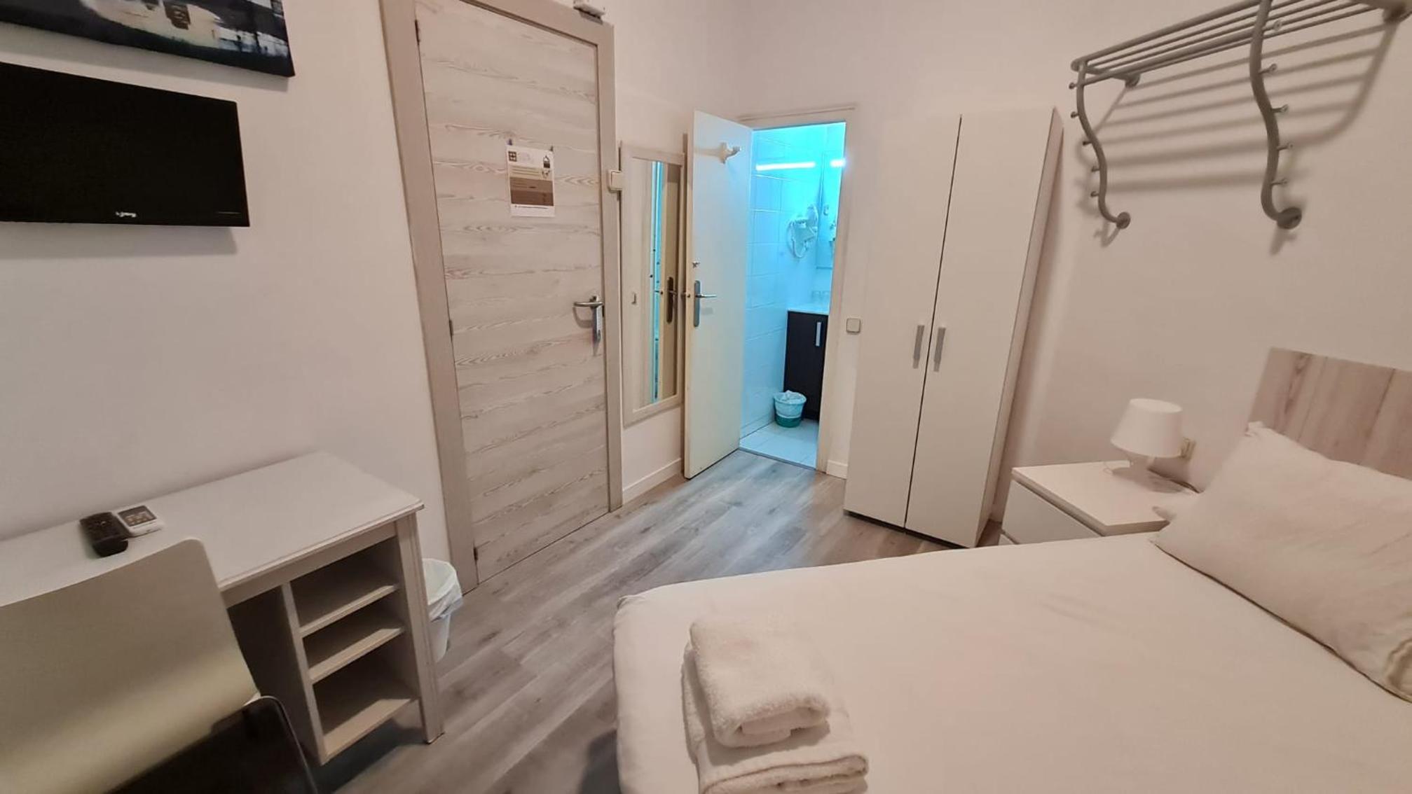 Hostal Eixample
