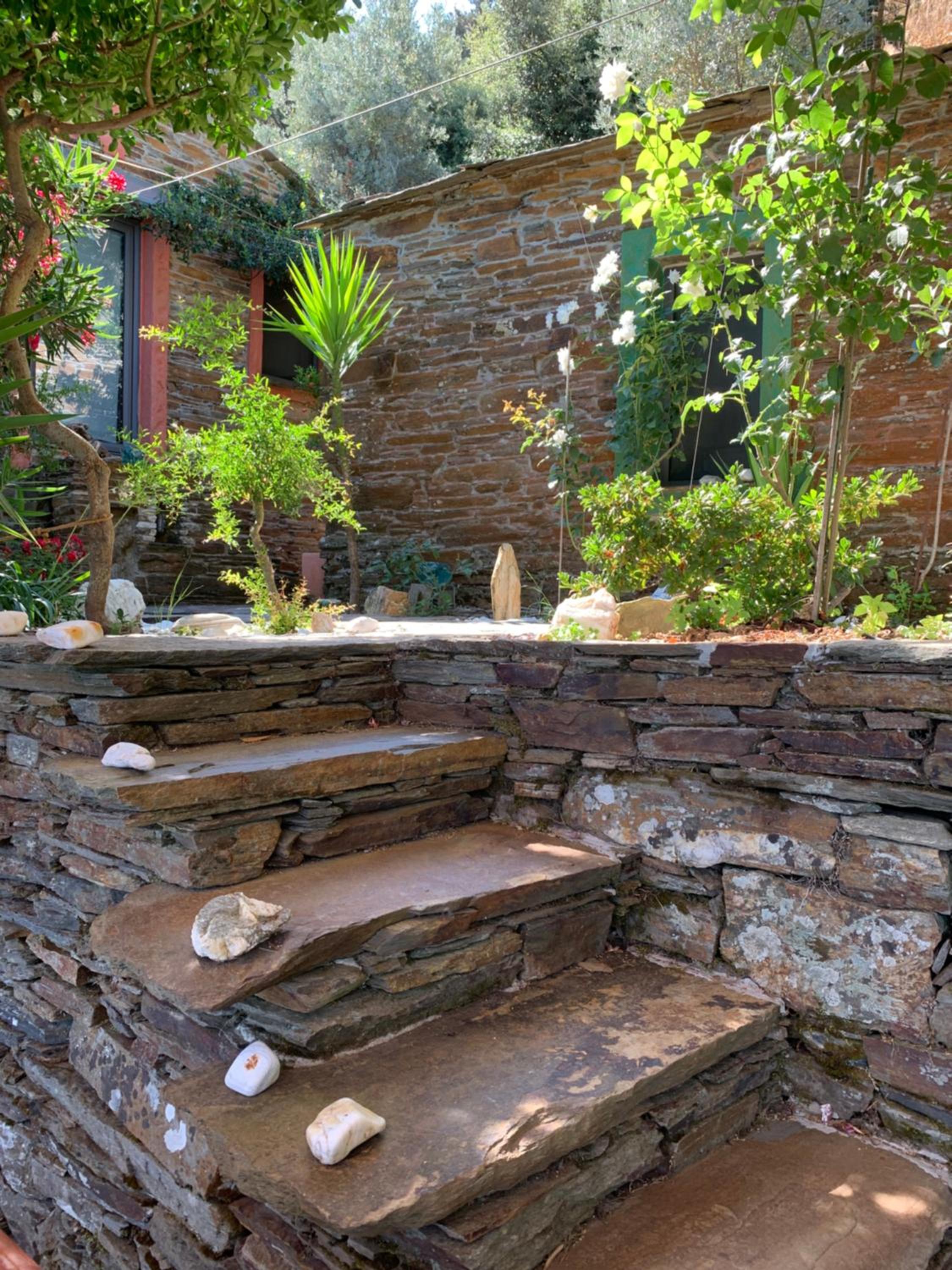 Ikaria View Resort and Villa with Pool