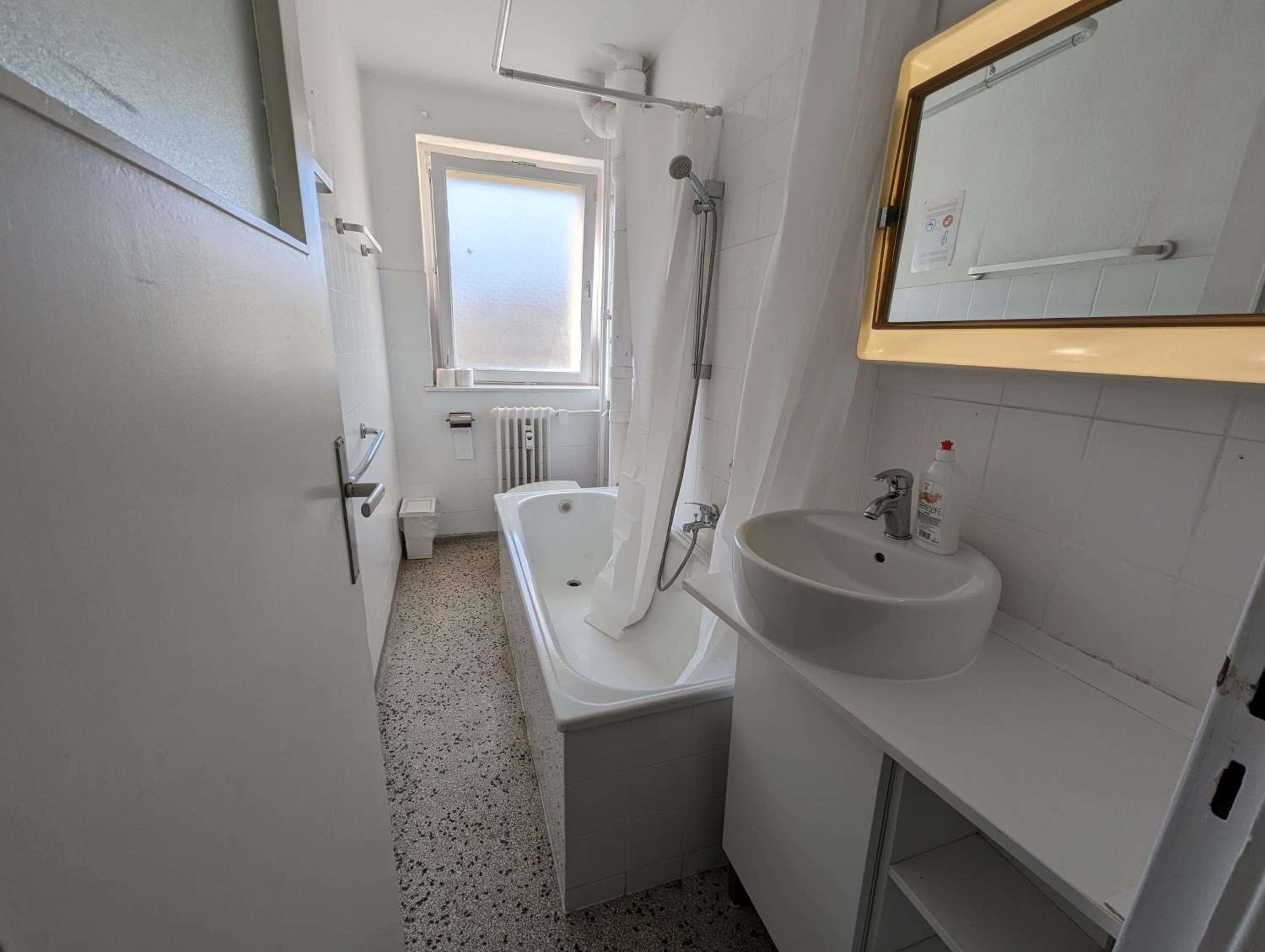M M Central Apartments - Free Parking - Vintage Style