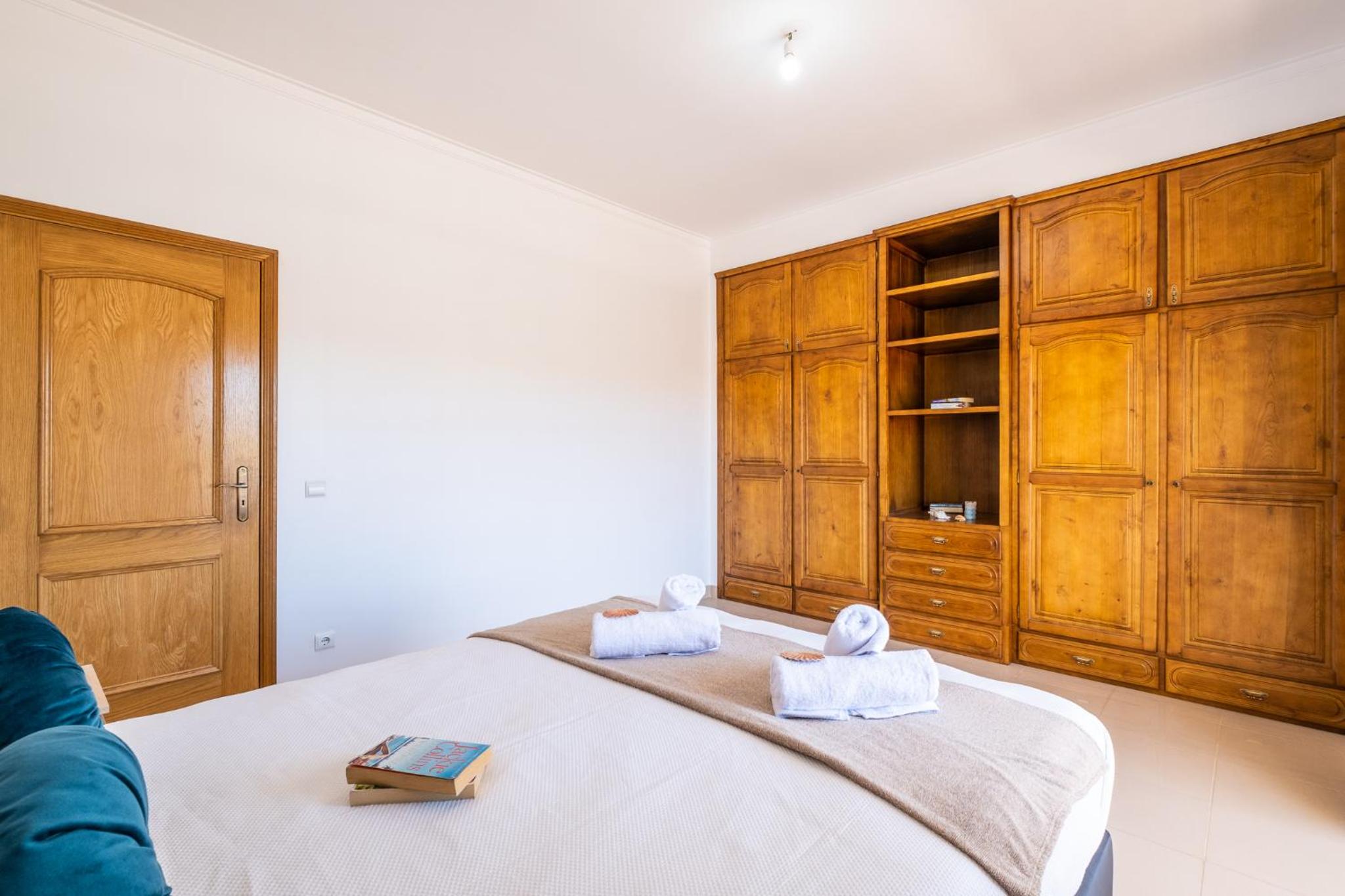 Villa Bahia - Moradia com piscina de água salgada em Albufeira
