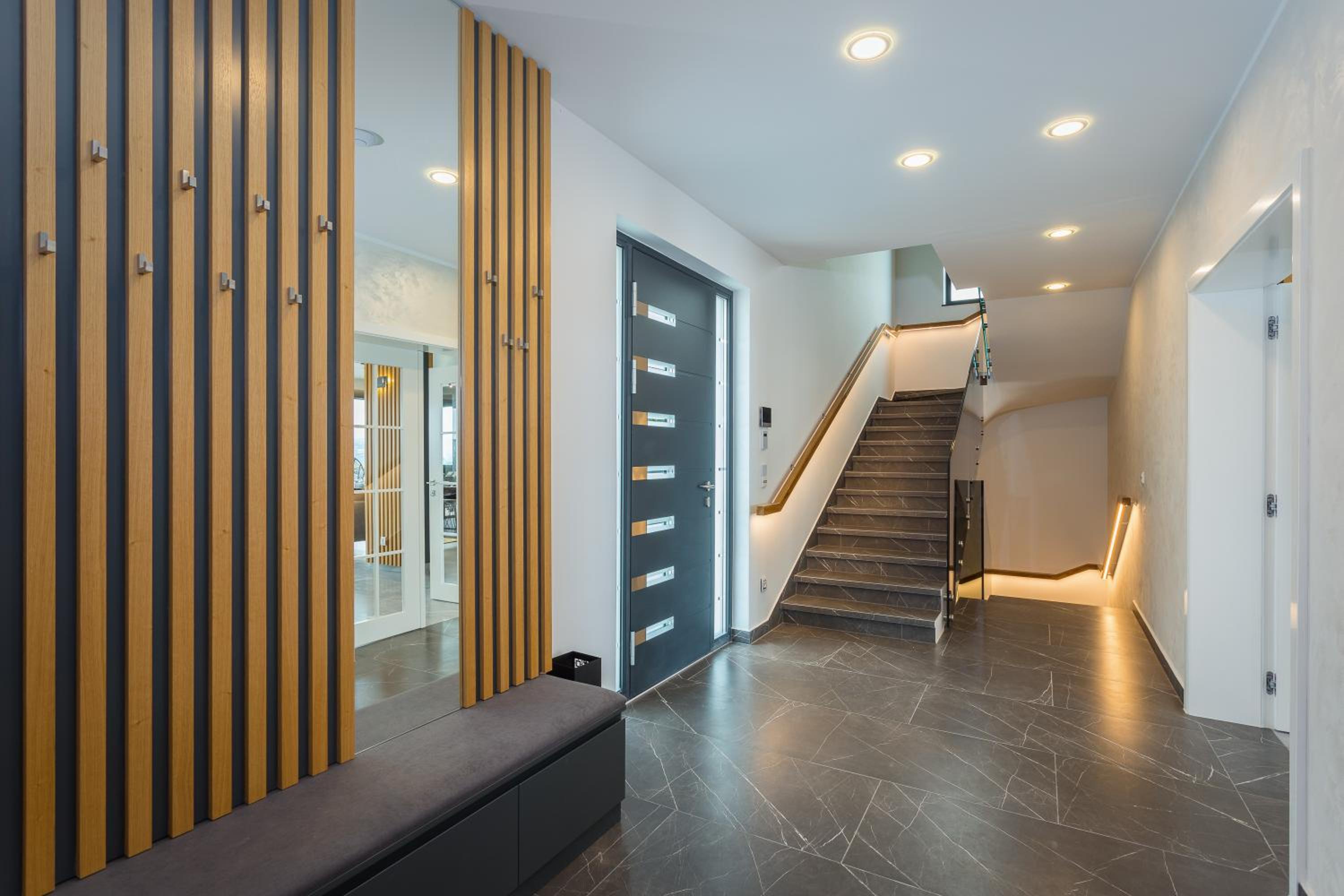 Villa Titanium