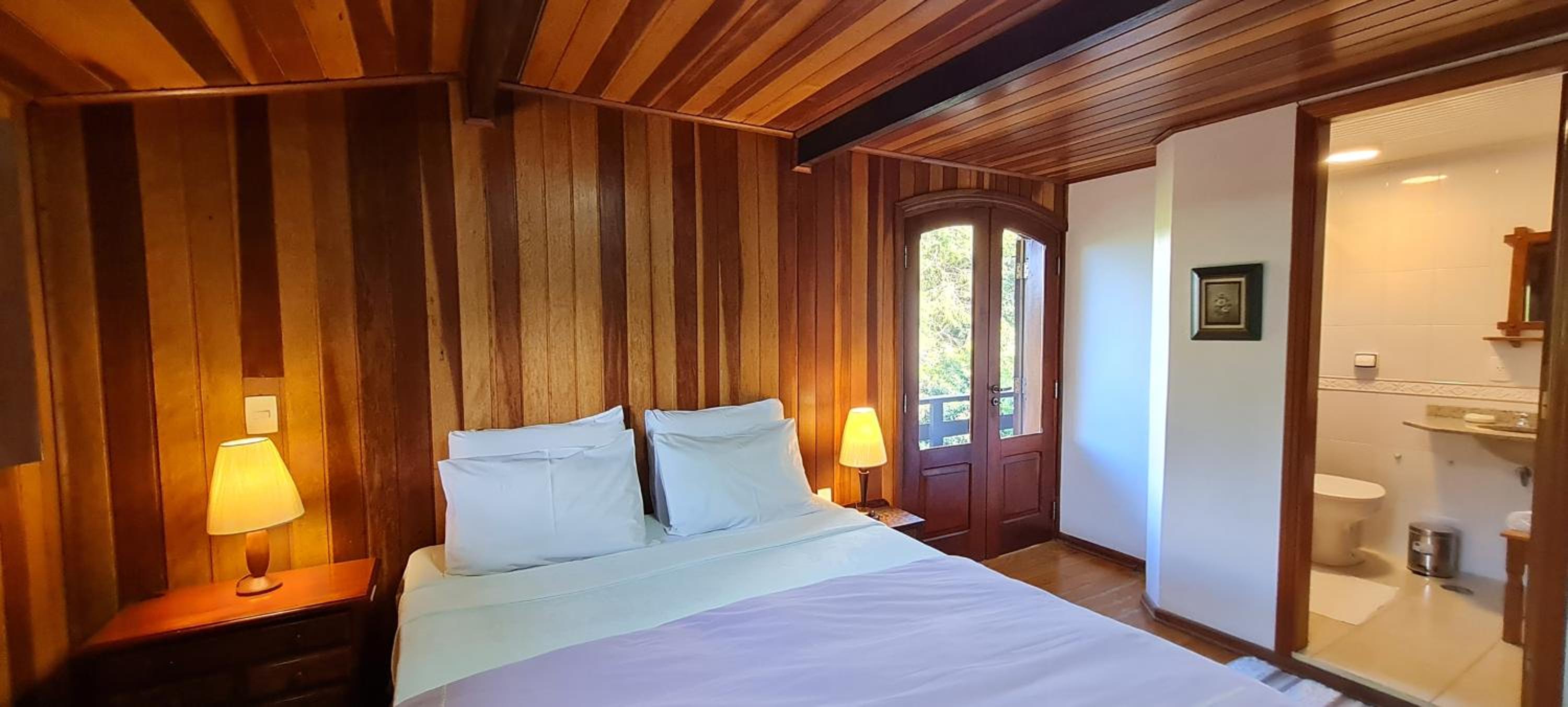 Arado 313 Suites