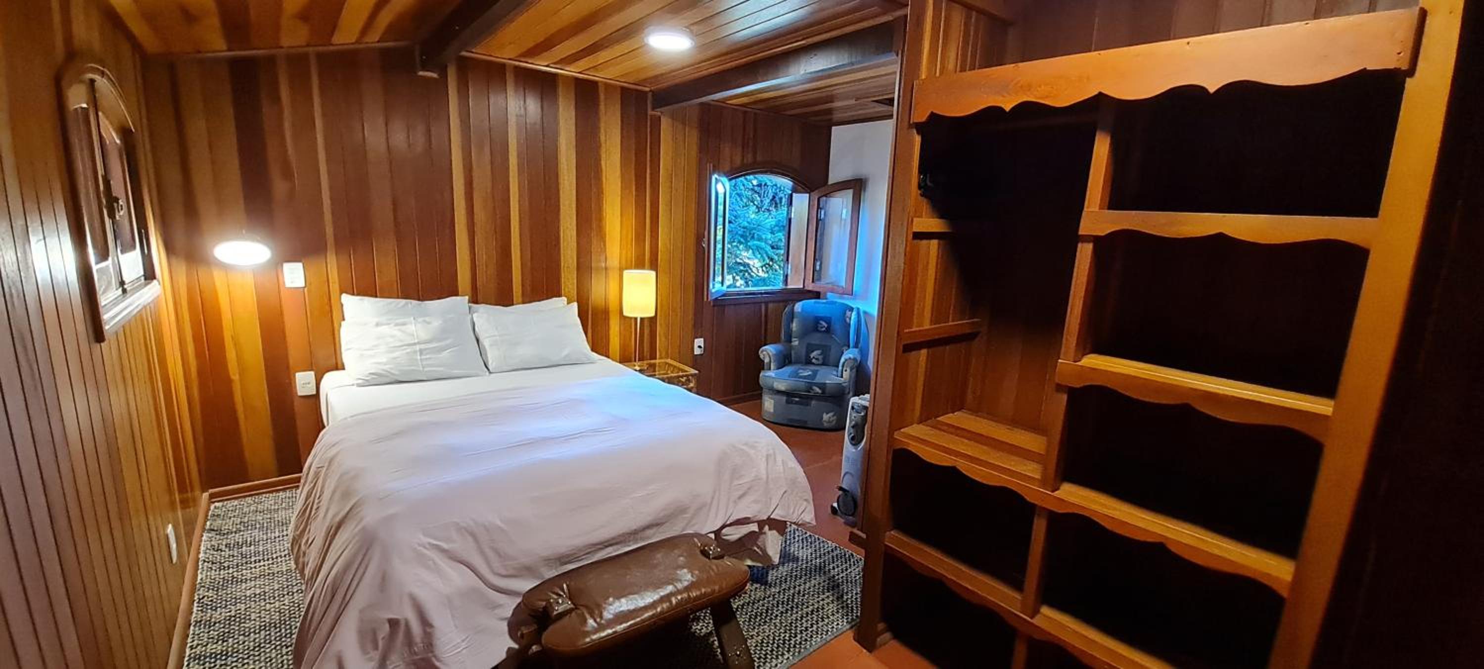 Arado 313 Suites