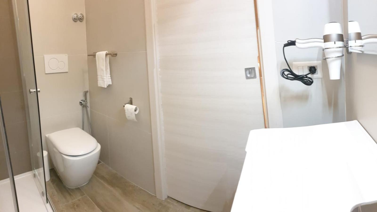 B&B Dei Cardinali en Terni — bathroom