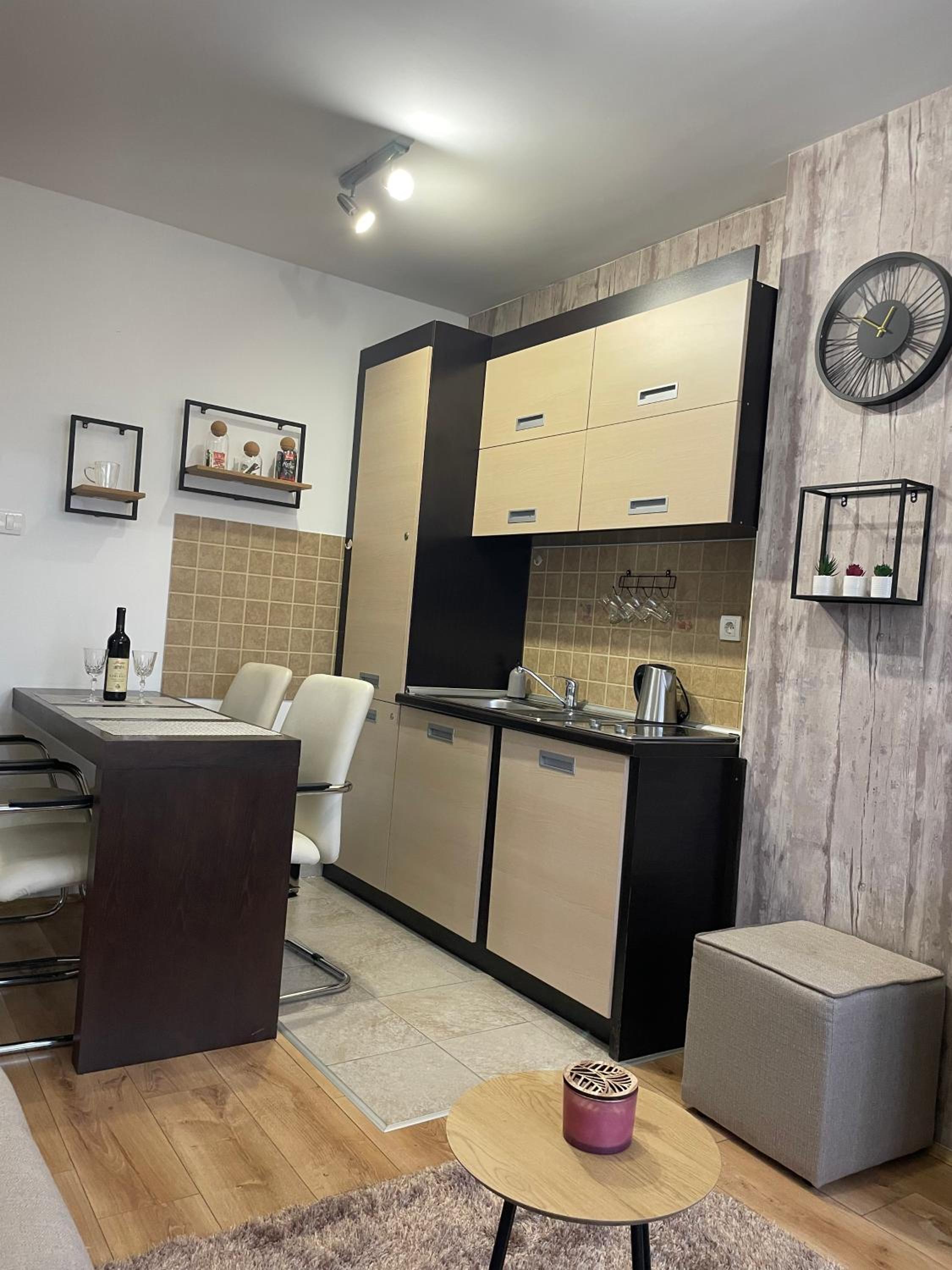 NEW!!! 4 stars apartment!!!