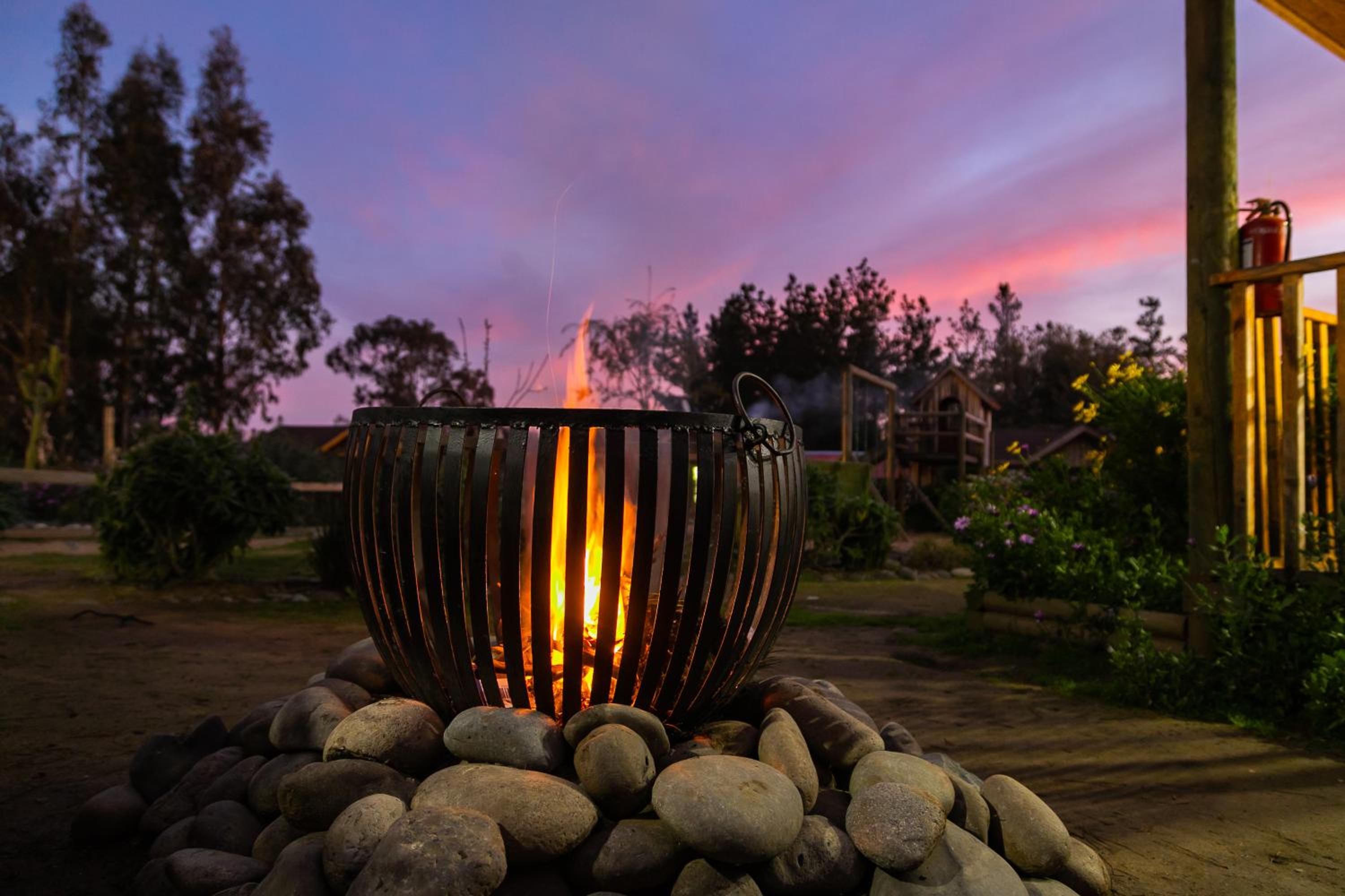 Cabaña en Tunquén con parrilla, fogón, piscina y bosque