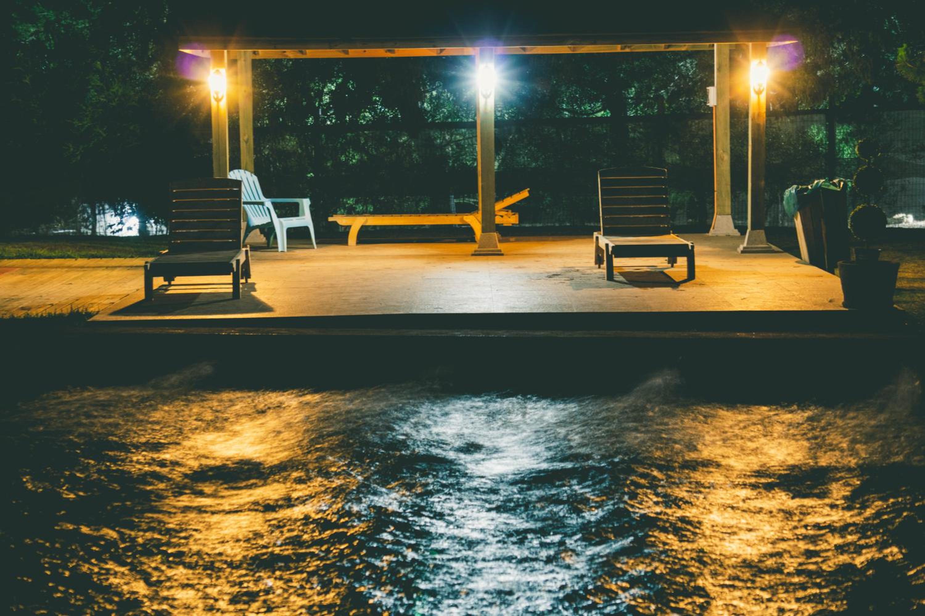 Cabaña en Tunquén con parrilla, fogón, piscina y bosque
