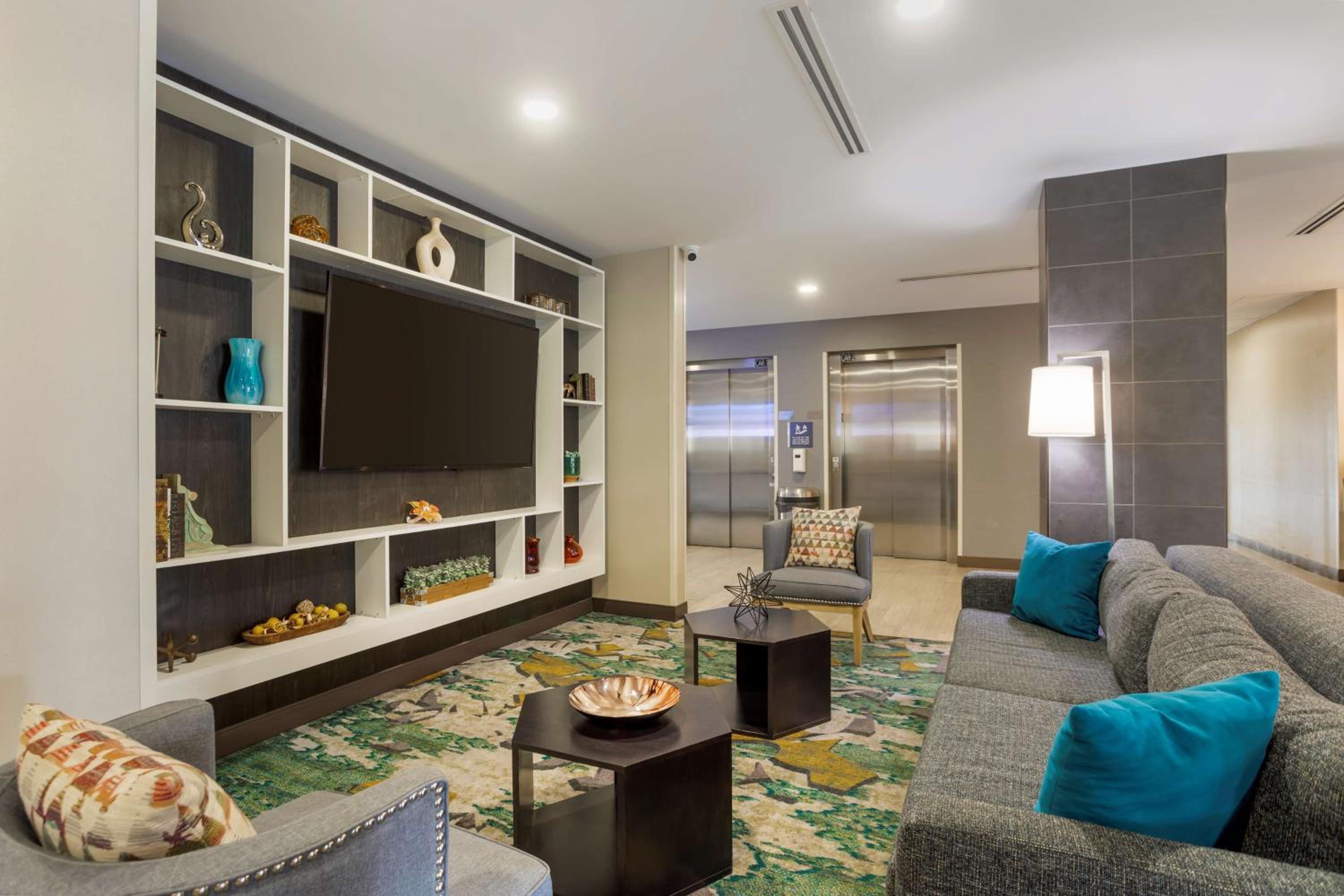 Best Western Plus Executive Residency Antioch Inn - Property Image 27