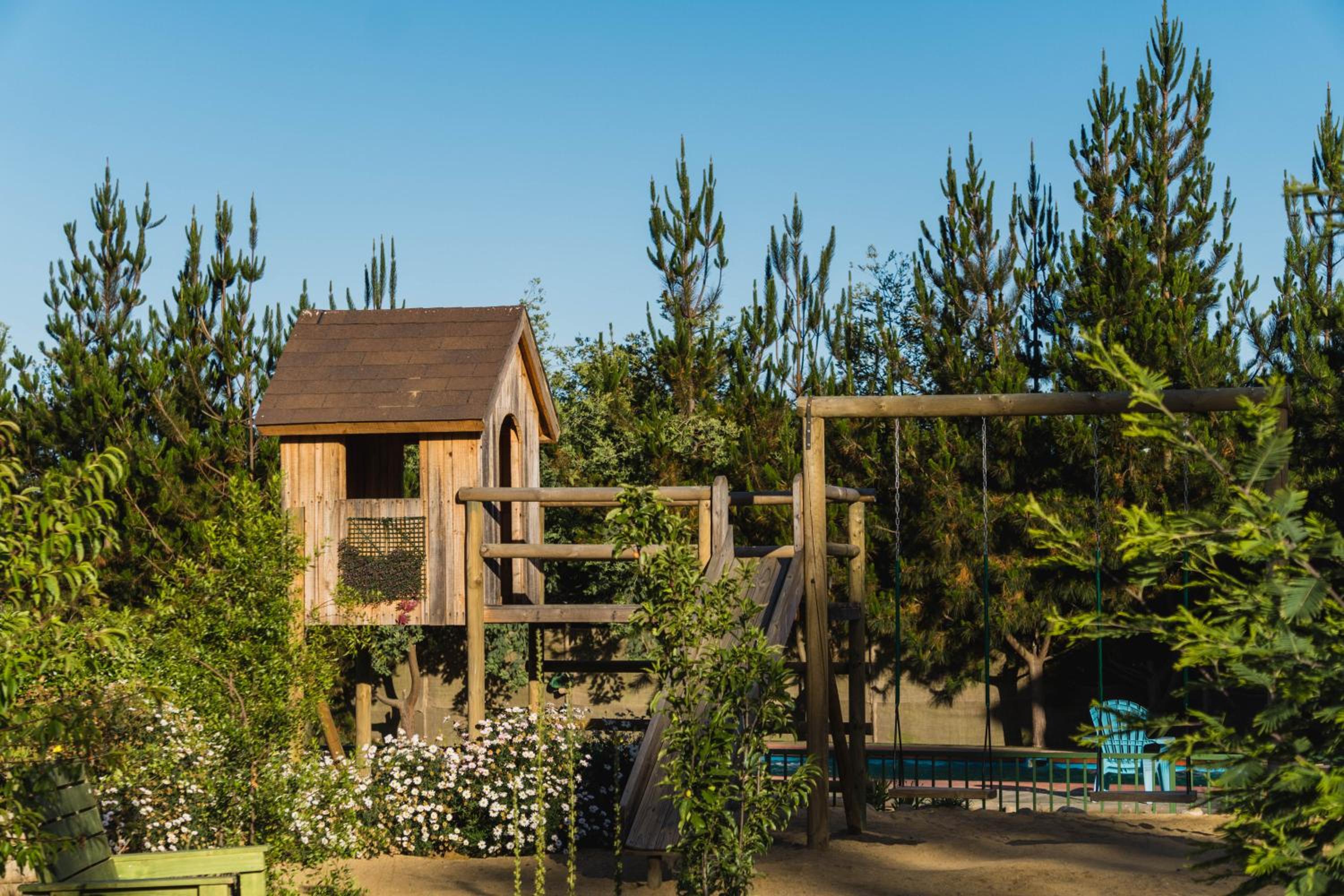Cabaña en Tunquén con parrilla, fogón, piscina y bosque
