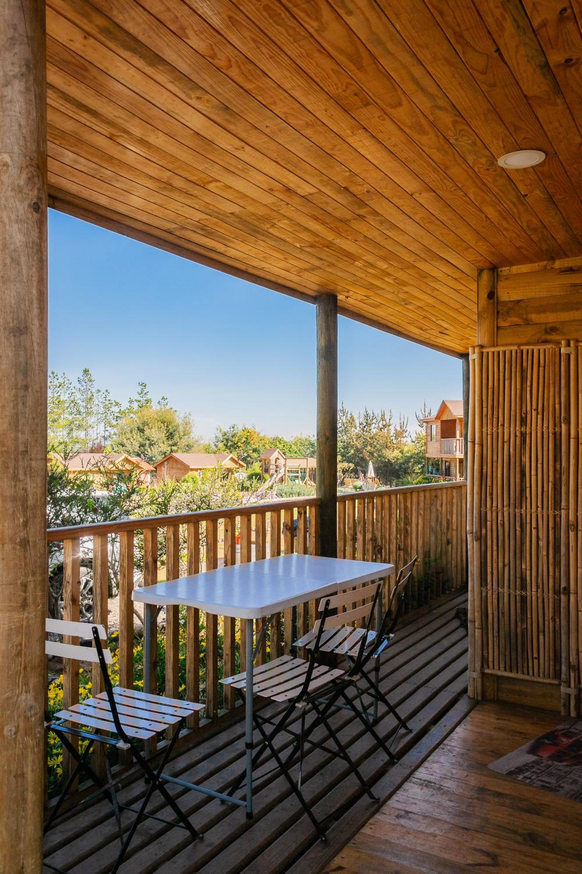 Cabaña en Tunquén con parrilla, fogón, piscina y bosque