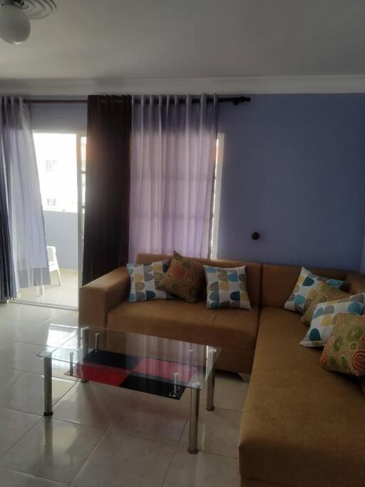 SFM-3 Big bedrooms, Wifi, AC/TV & hot water view 5