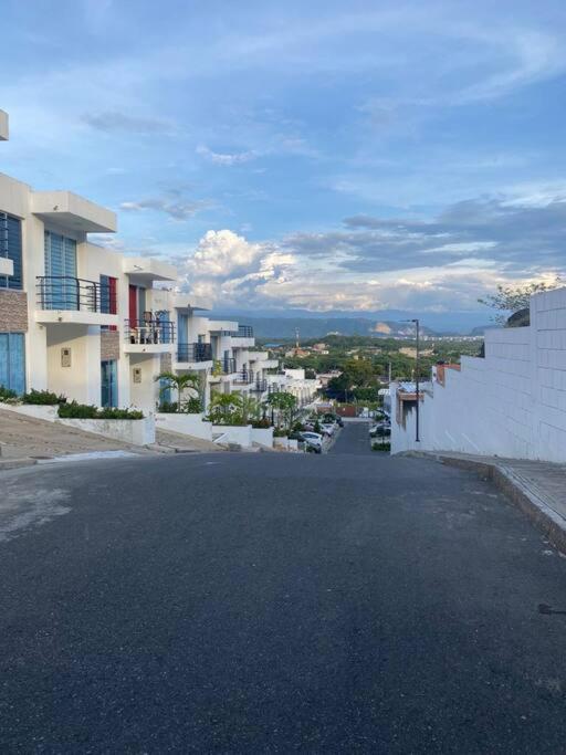 CASA VIA EL PEÑON