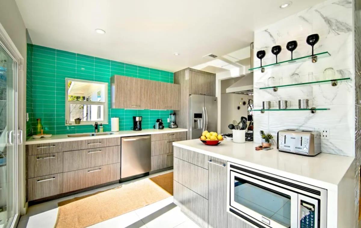 Palm Springs Vacations - Amarillo House - Luxury Home with Pool Spa - Property Image 27