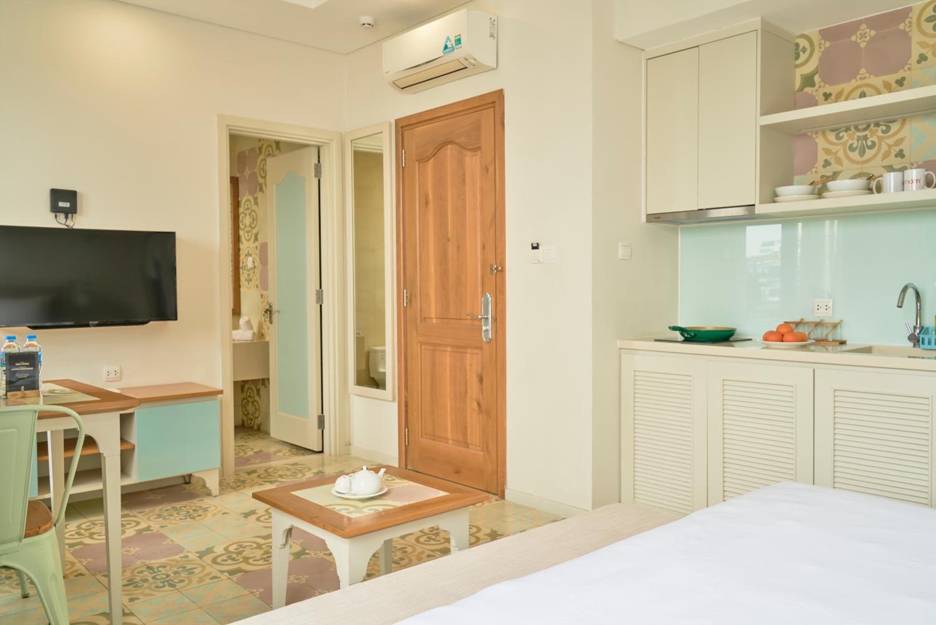 YÊN LIVING BÌNH THẠNH