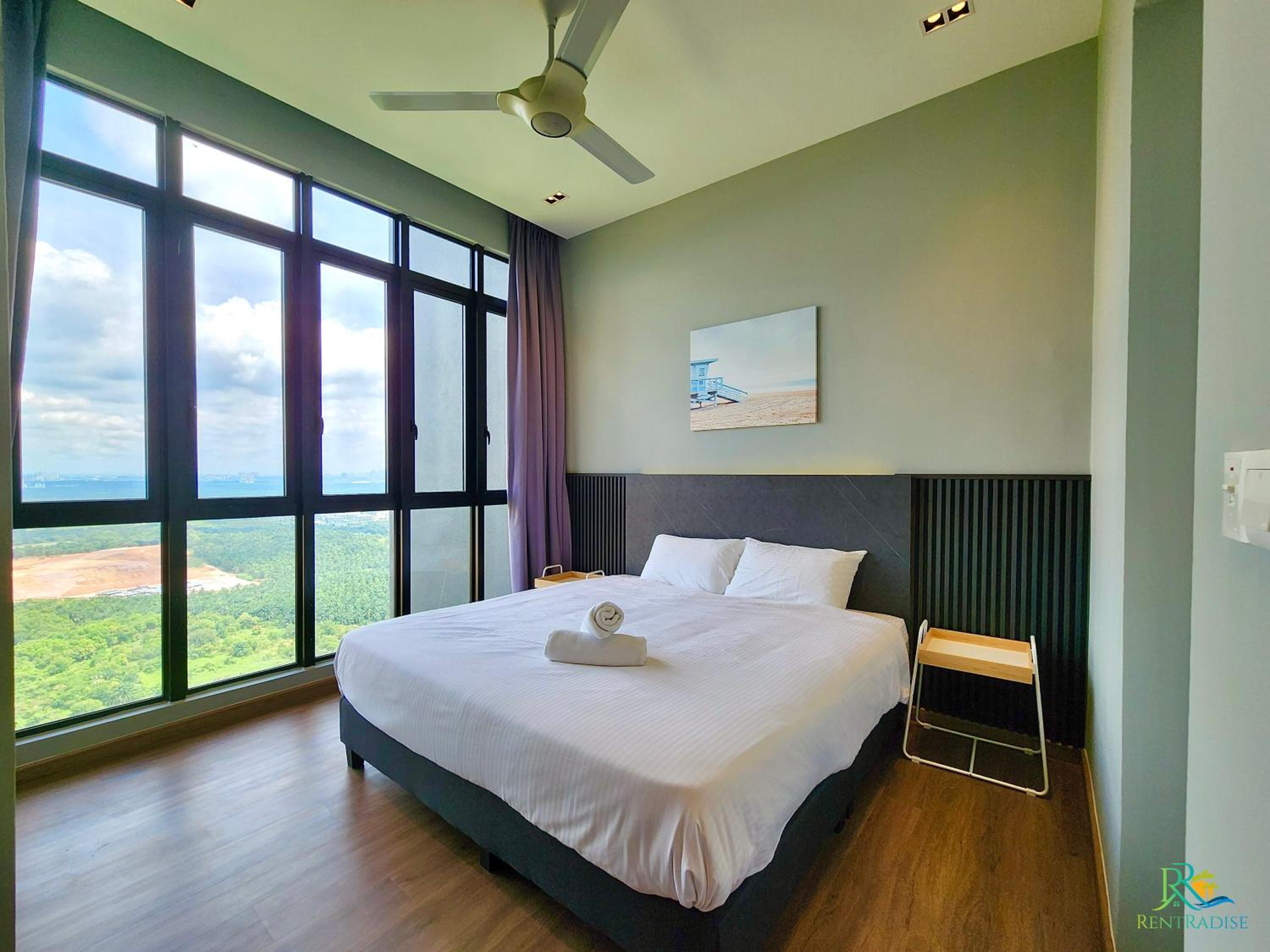 D'Pristine Medini by Stayrene