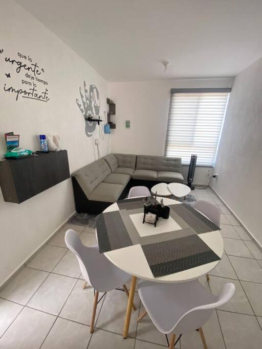 Cancún Smart House with pool & AquaPark