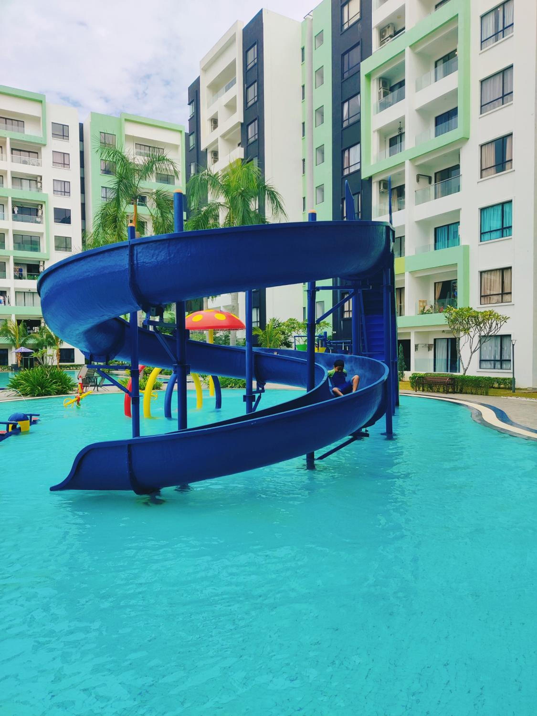 KT's Homestay- Corner Unit - Manhattan Ipoh Water Park- Station 18 photo 3