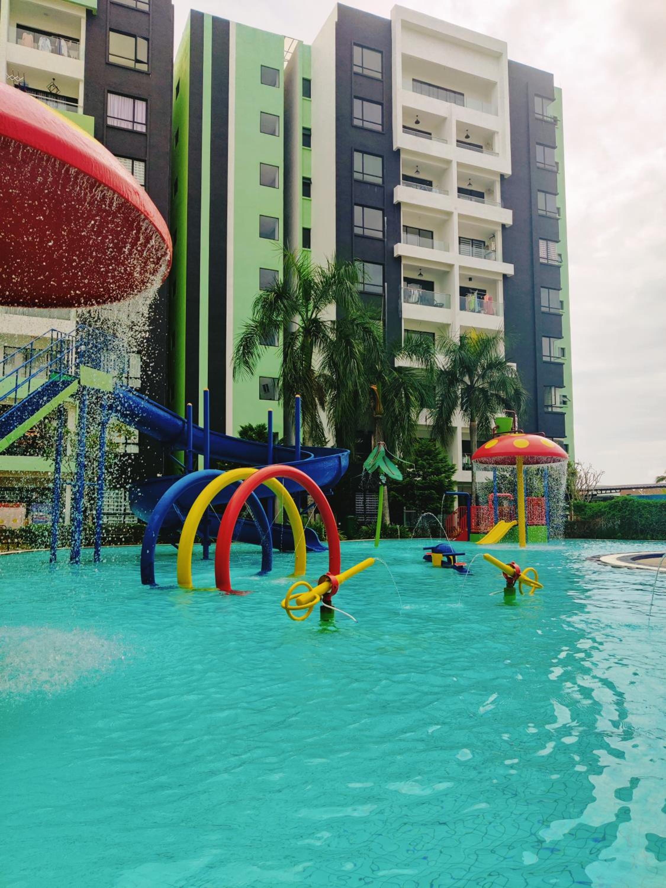 KT's Homestay- Corner Unit - Manhattan Ipoh Water Park- Station 18 photo 6