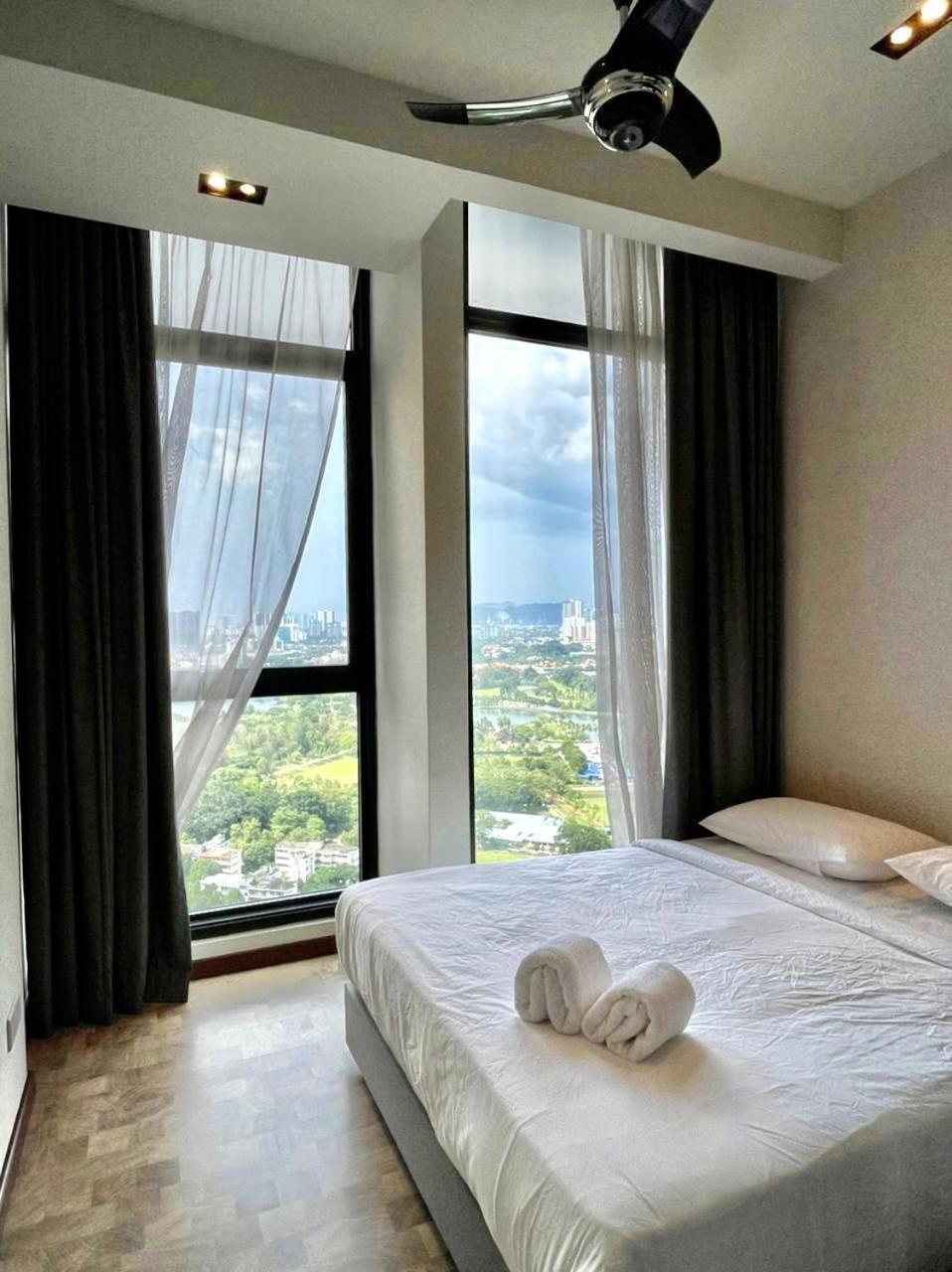 ExpressionZ Suites KLCC by EC