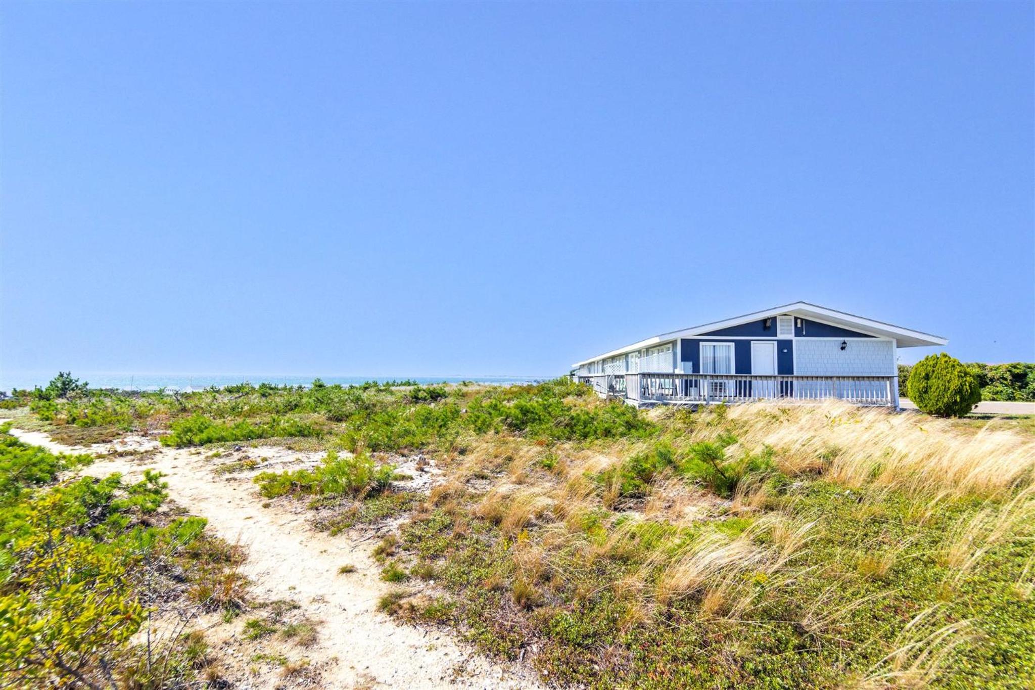 Dune Crest Hotel