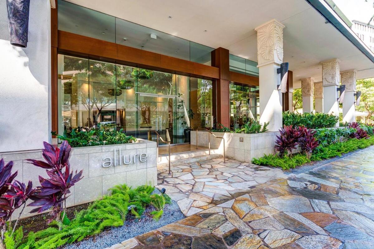 Allure Waikiki #803 condo view 3