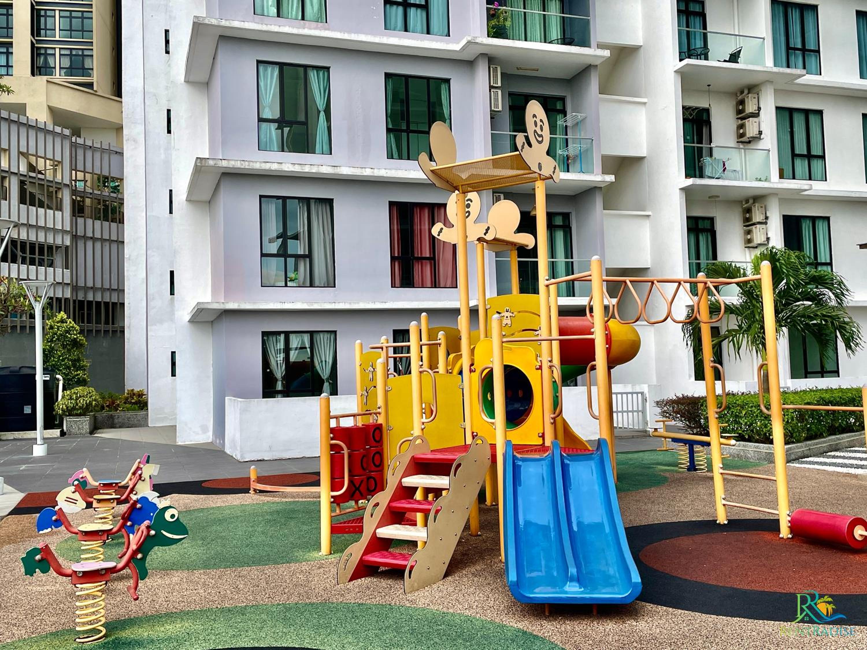 The Platino Skudai near Paradigm Mall by RR JBcity