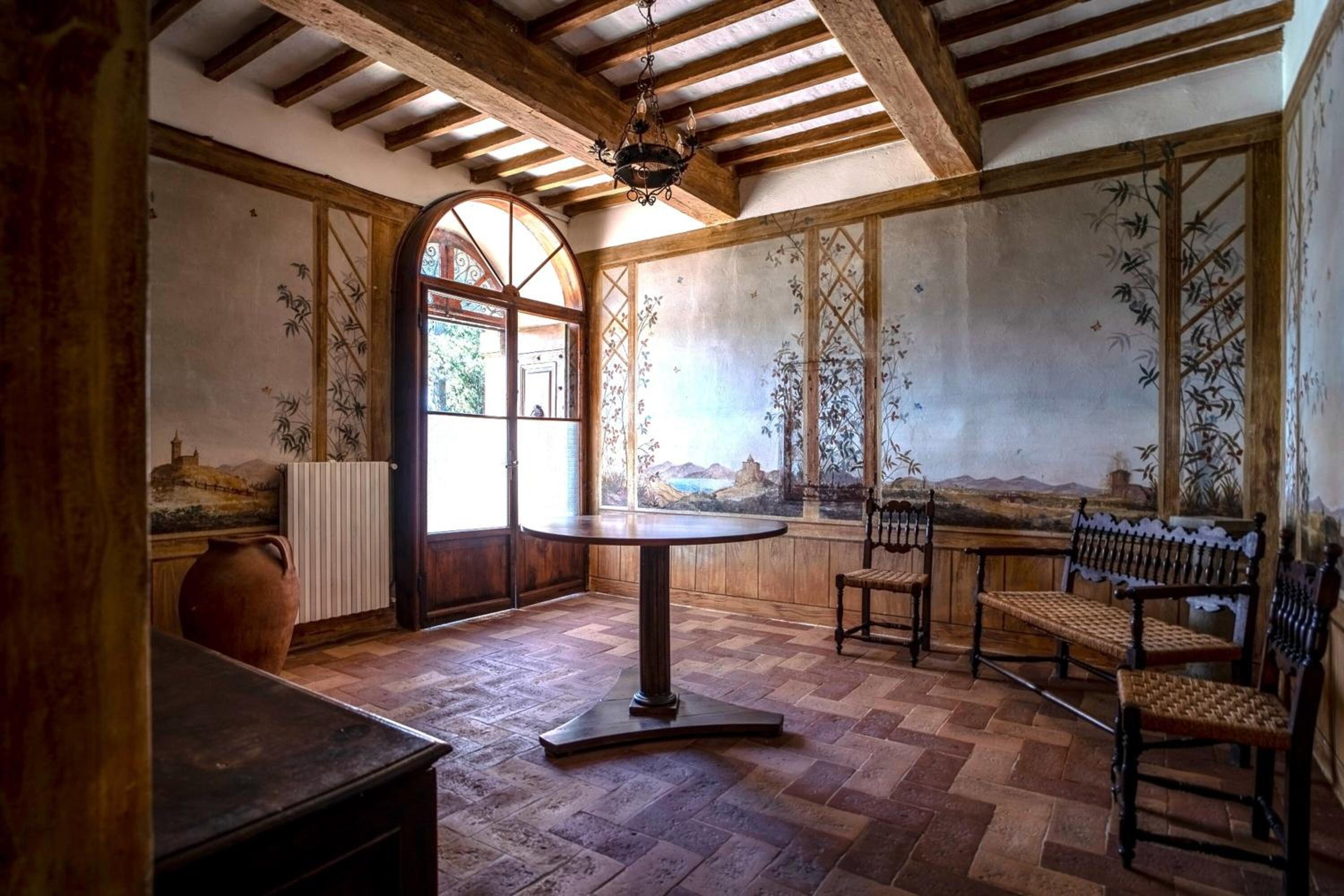Villa Lama by Mmega