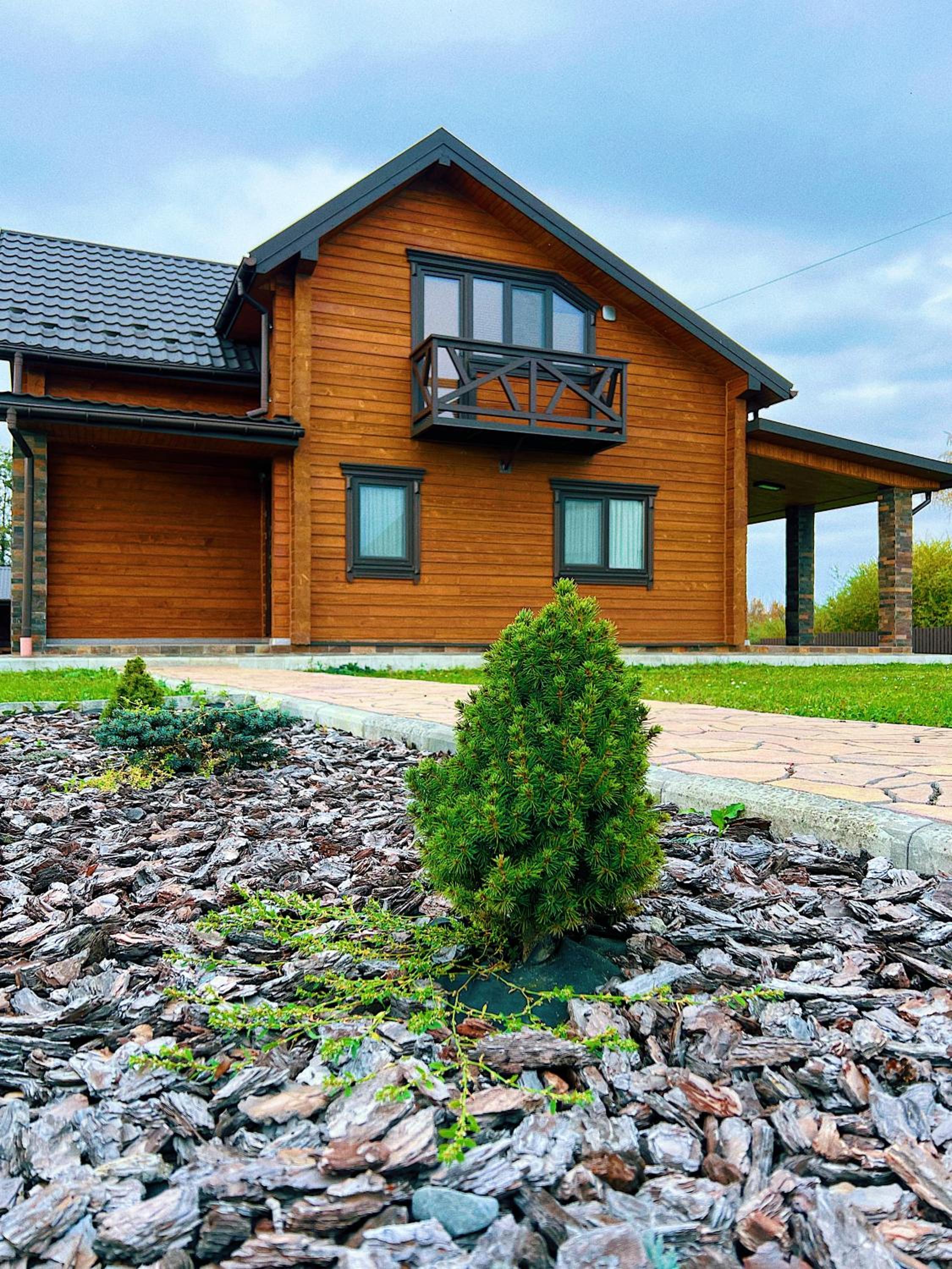 Villa Family House Truskavets view 2