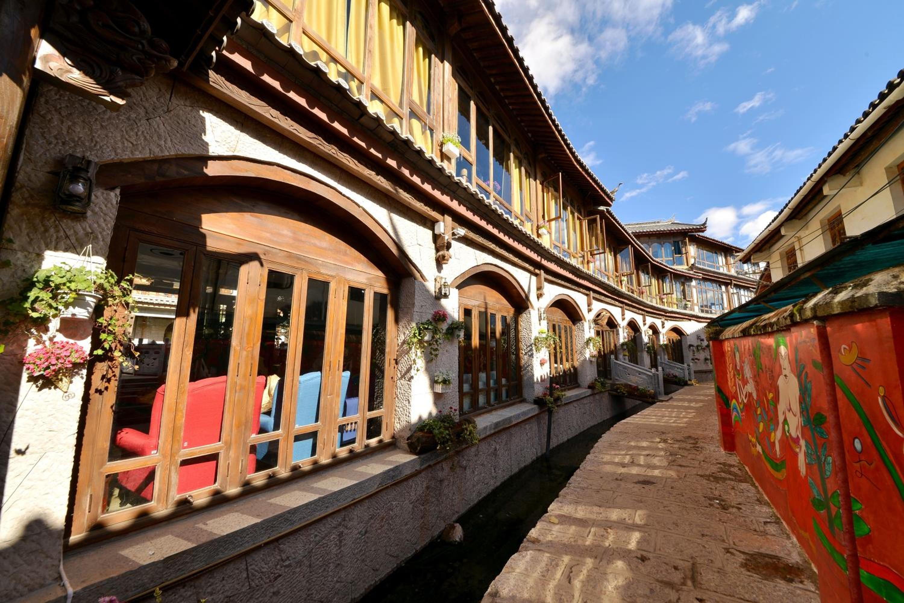 The Ritz-Man Boutique Inn Lijiang