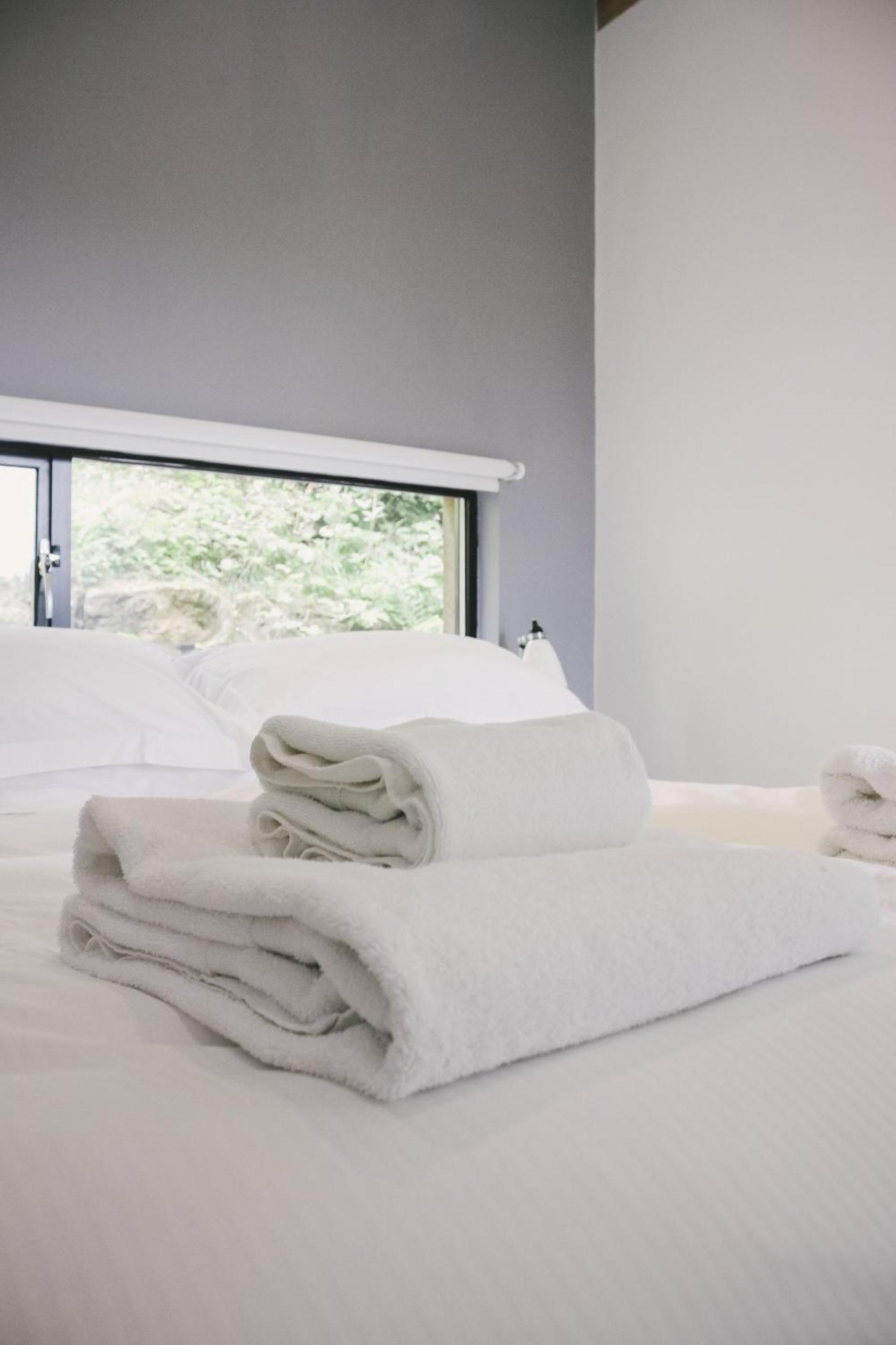 Yorkshire Dales Lodge 7 by Together Travel - 3-Bed Premium Ensuite Retreat view 4