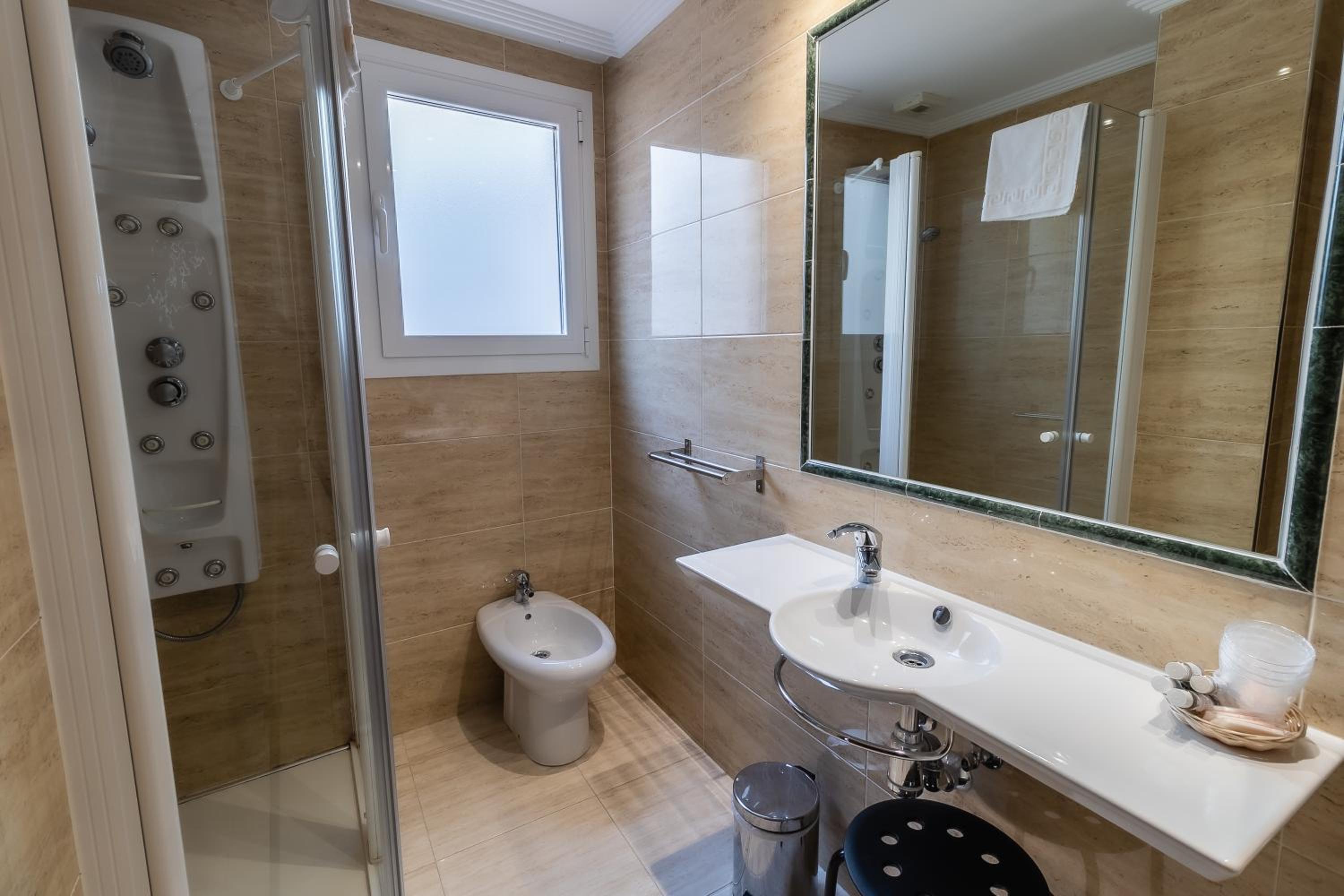 Apartamentos & casas rurales Santo Domingo de Silos