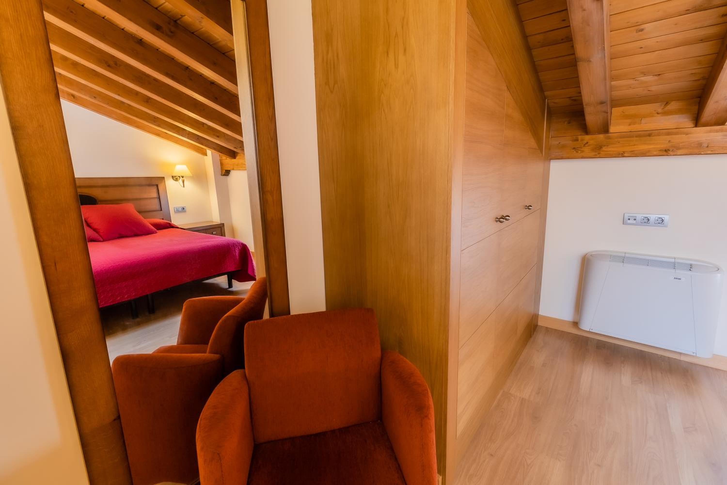 Apartamentos & casas rurales Santo Domingo de Silos