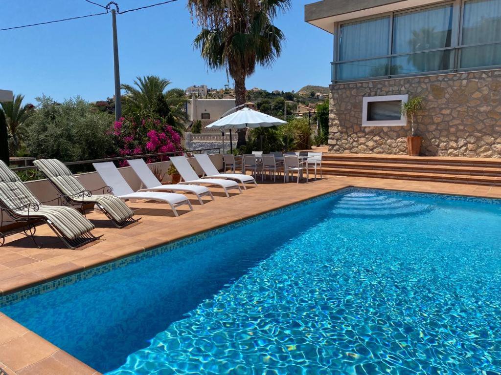 Nuza, Villa con Piscina y Barbacoa view 5