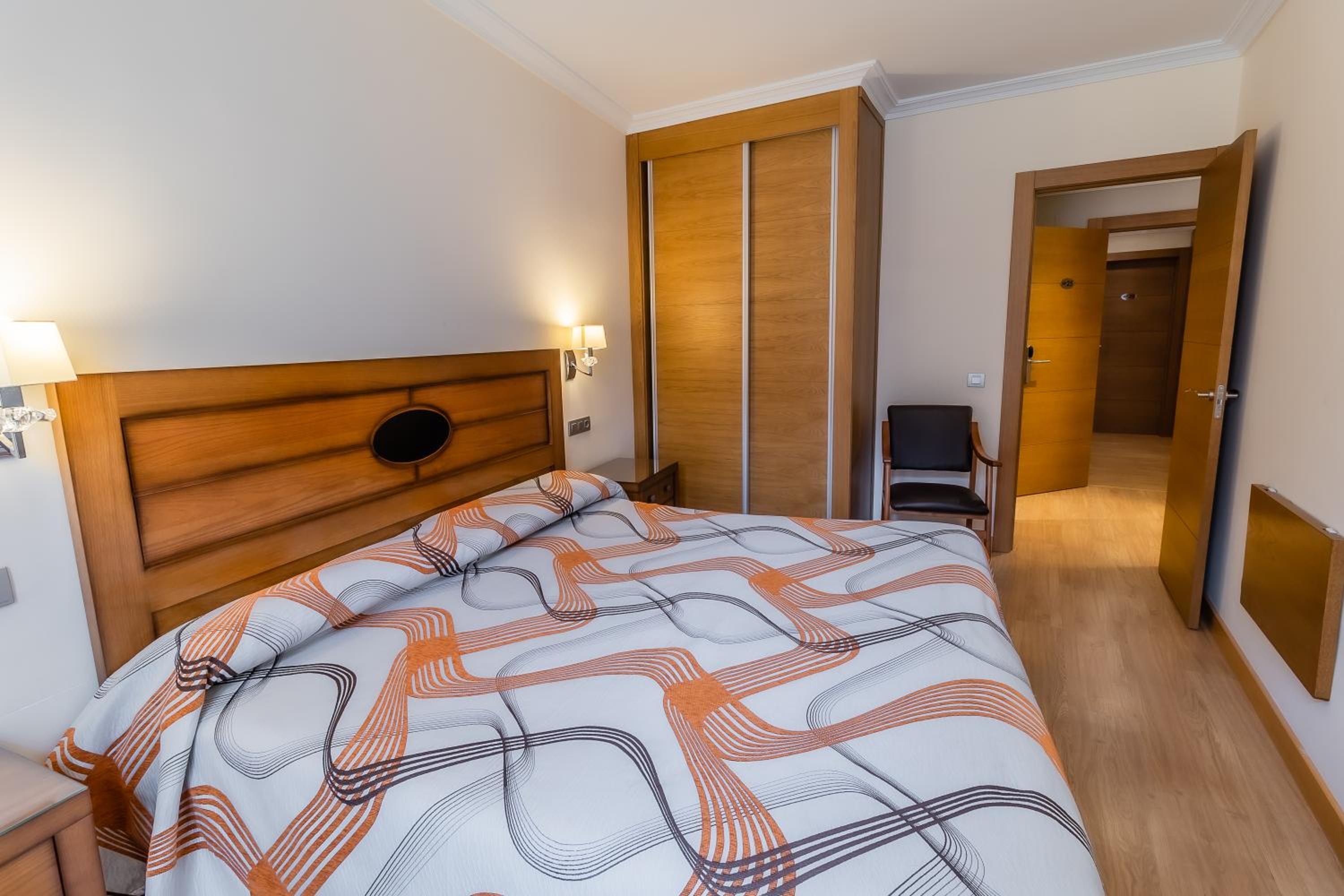 Apartamentos & casas rurales Santo Domingo de Silos