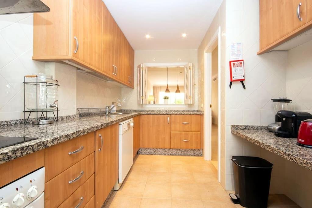 Amazing modern apartment next to pool.