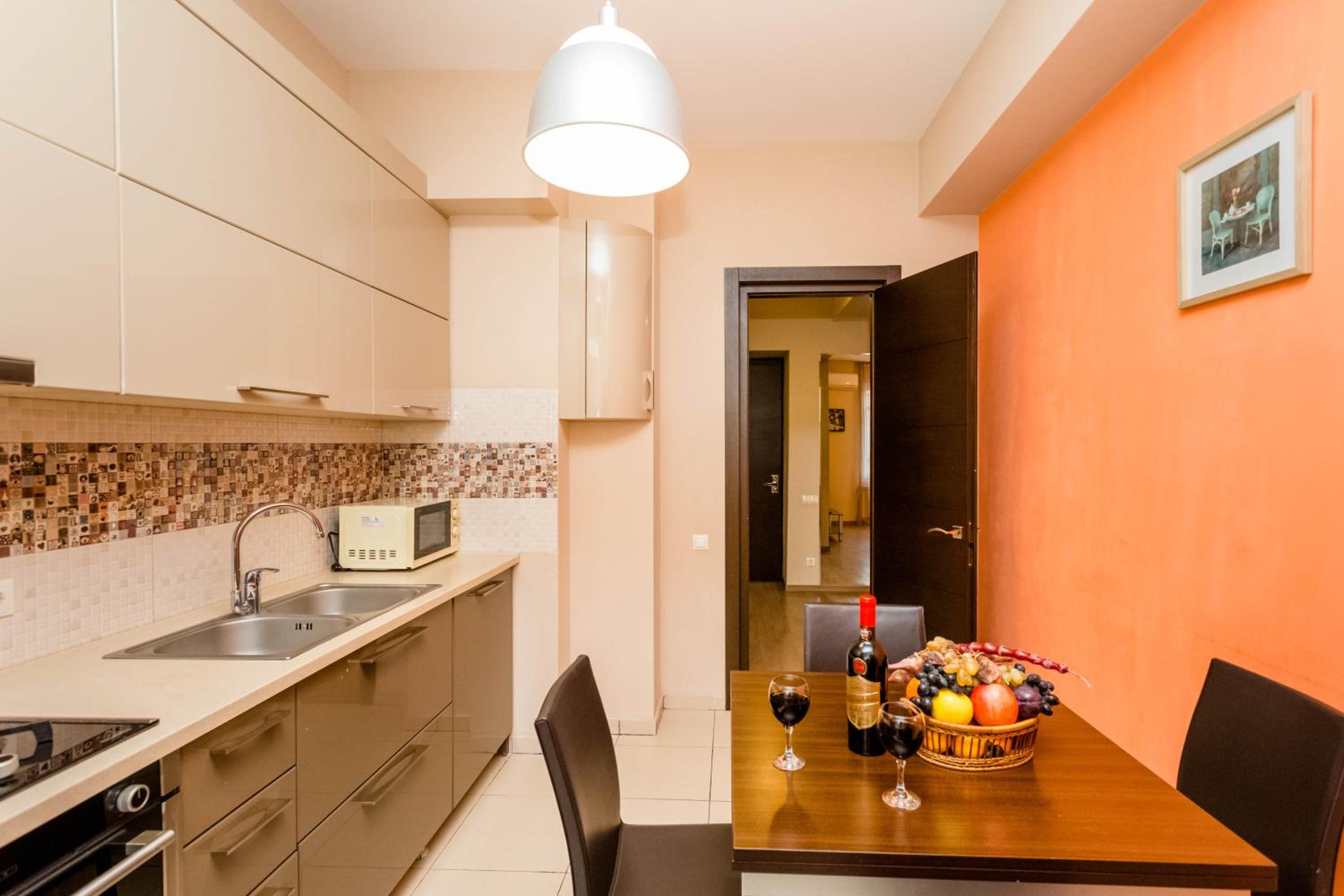 Serviced Apartment on Rustaveli Avenue 3 view 4