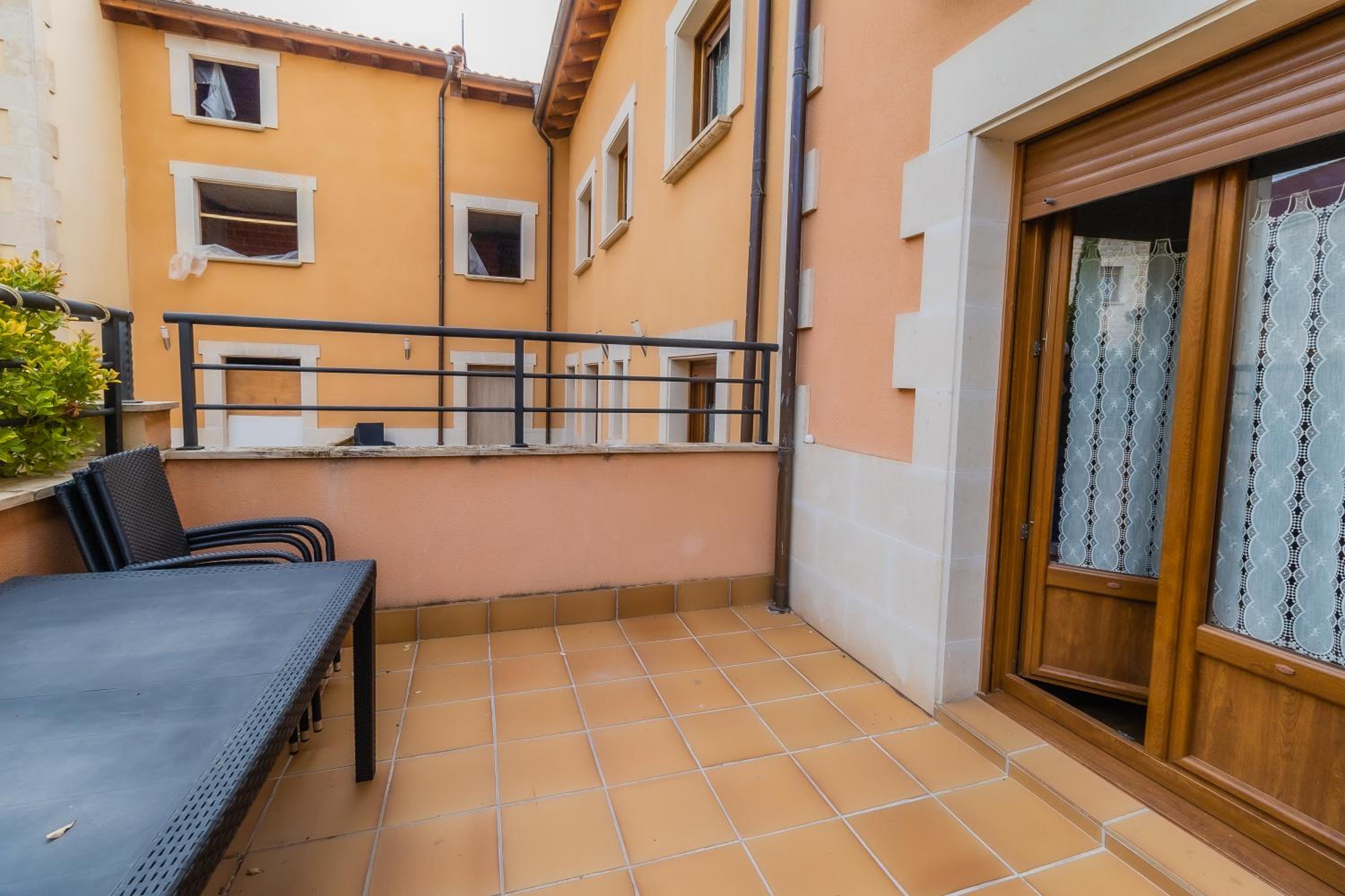 Apartamentos & casas rurales Santo Domingo de Silos